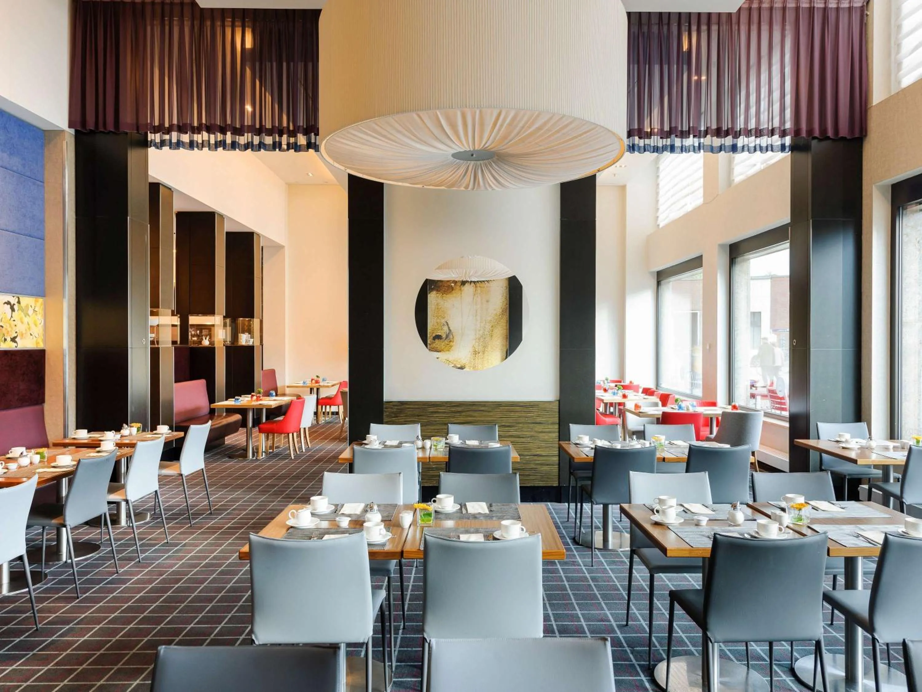 Breakfast in Novotel Berlin Am Tiergarten