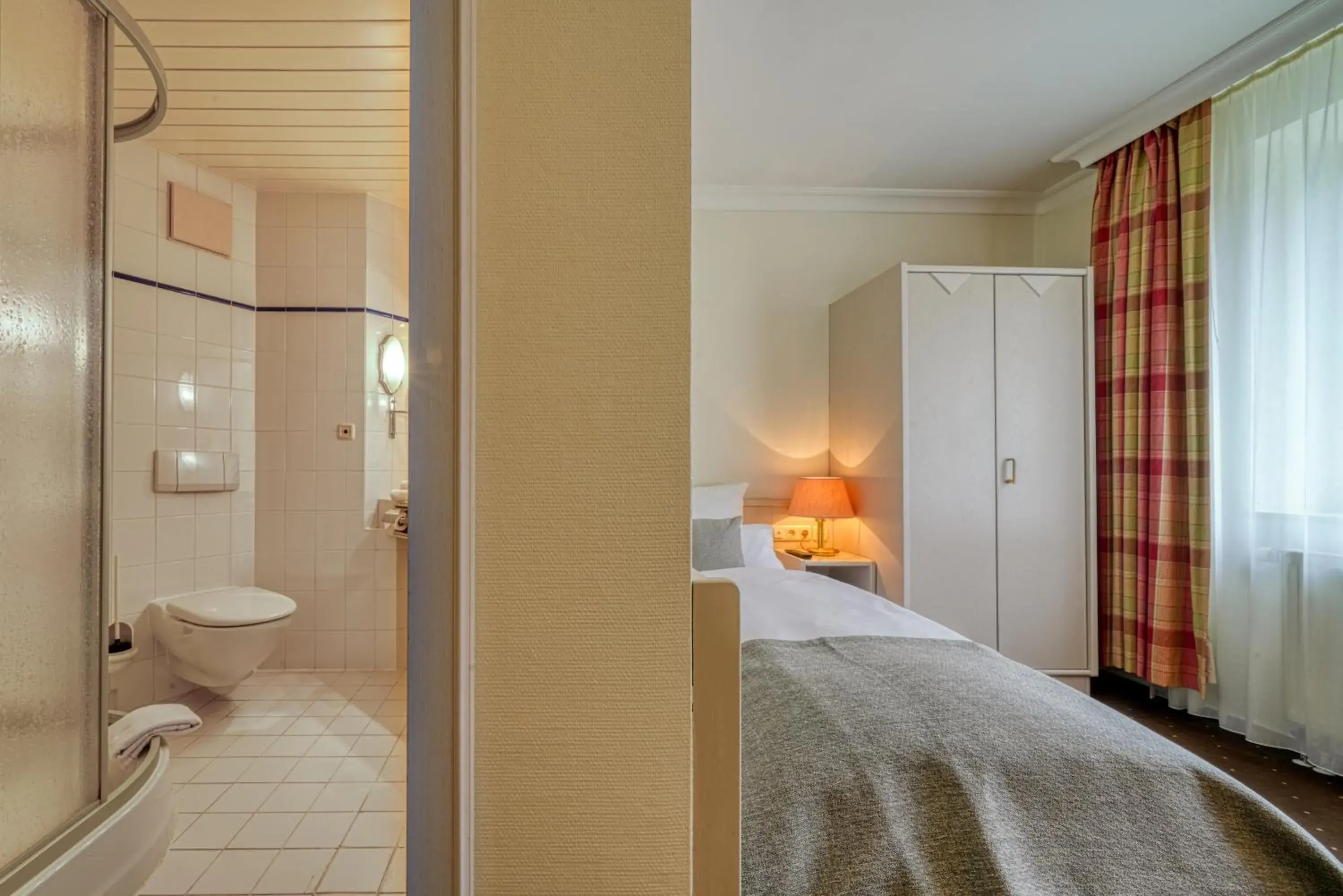 Photo of the whole room, Bed in Parkhotel Am Glienberg by NP Photo of the whole room, Bed in Parkhotel Am Glienberg by NP