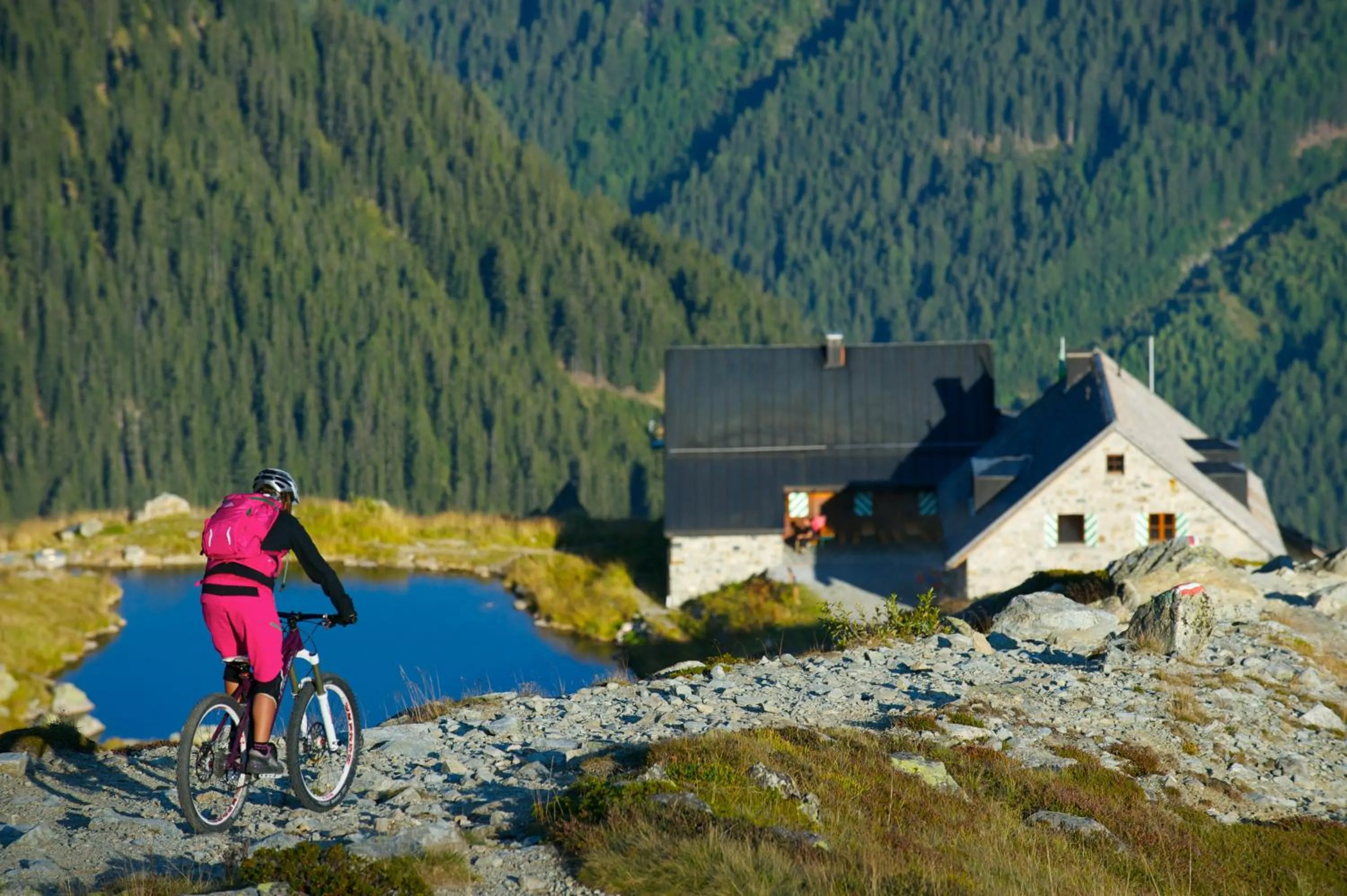 Cycling in Apart Garni Sesvenna