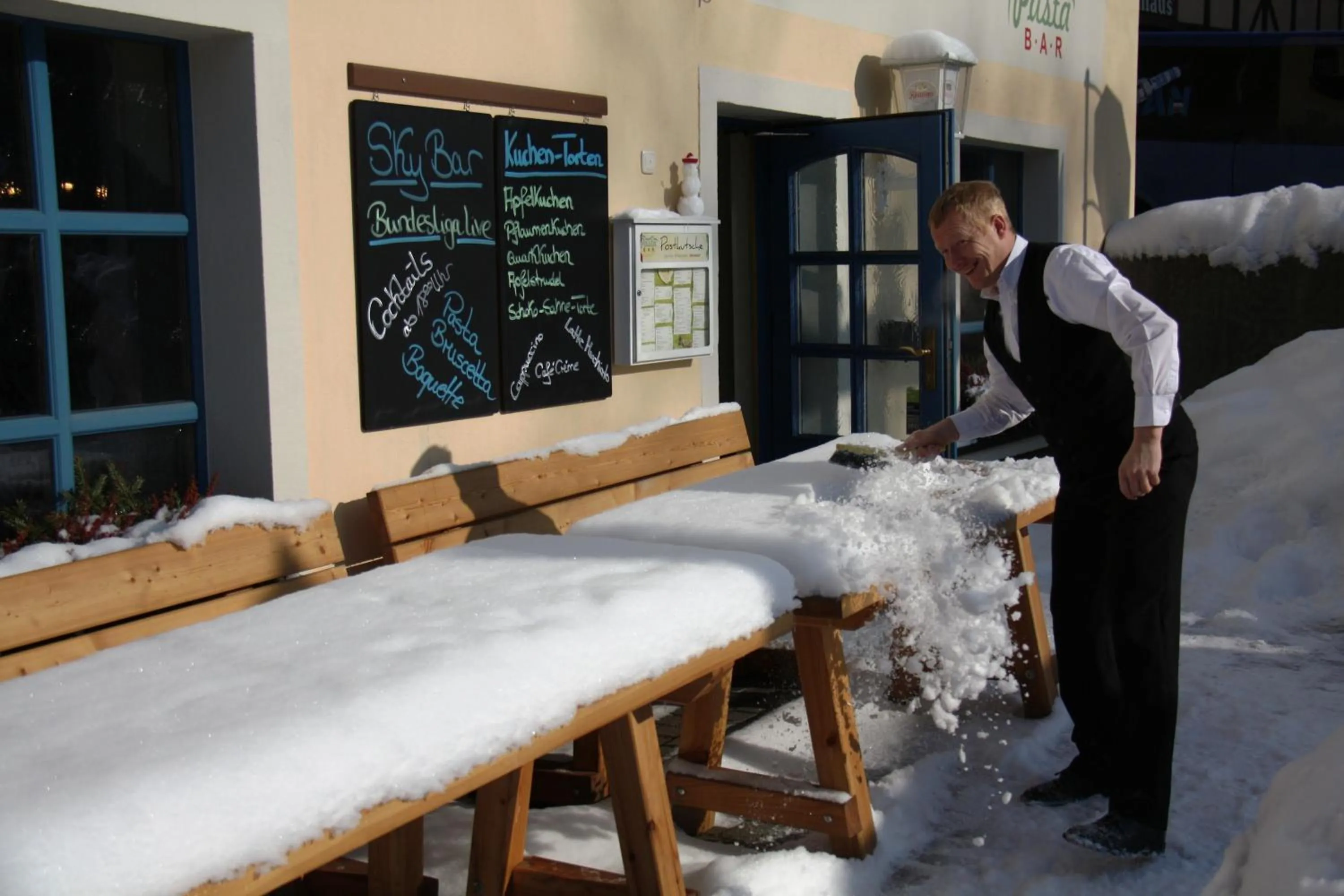 Staff in Hotel Erbgericht Buntes Haus