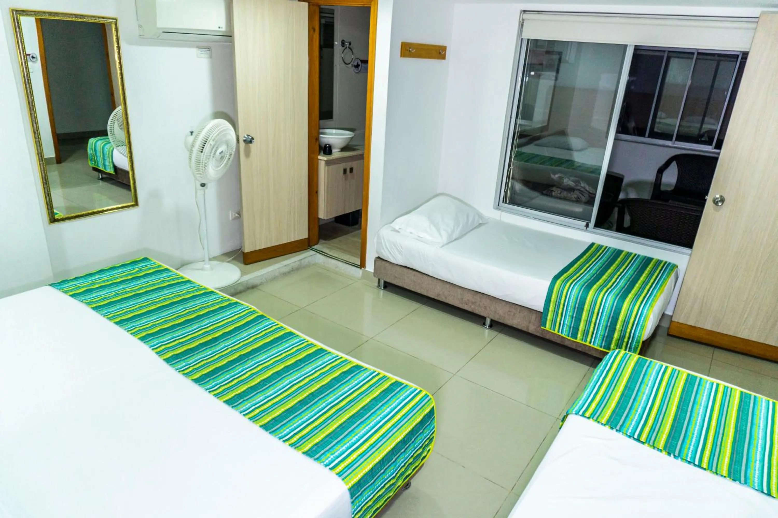 HOTEL DON QUIJOTE