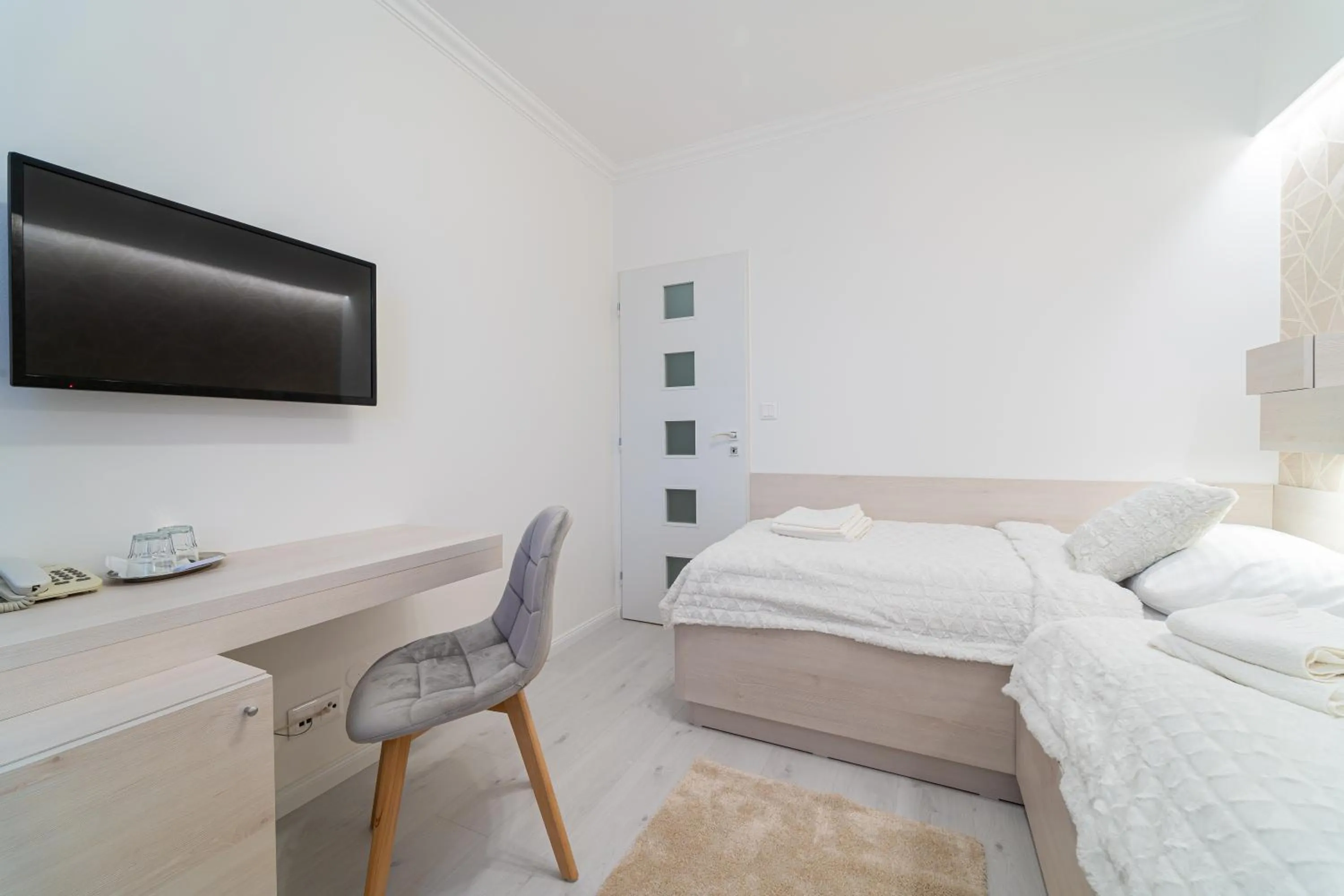 Bed in Hotel Artin