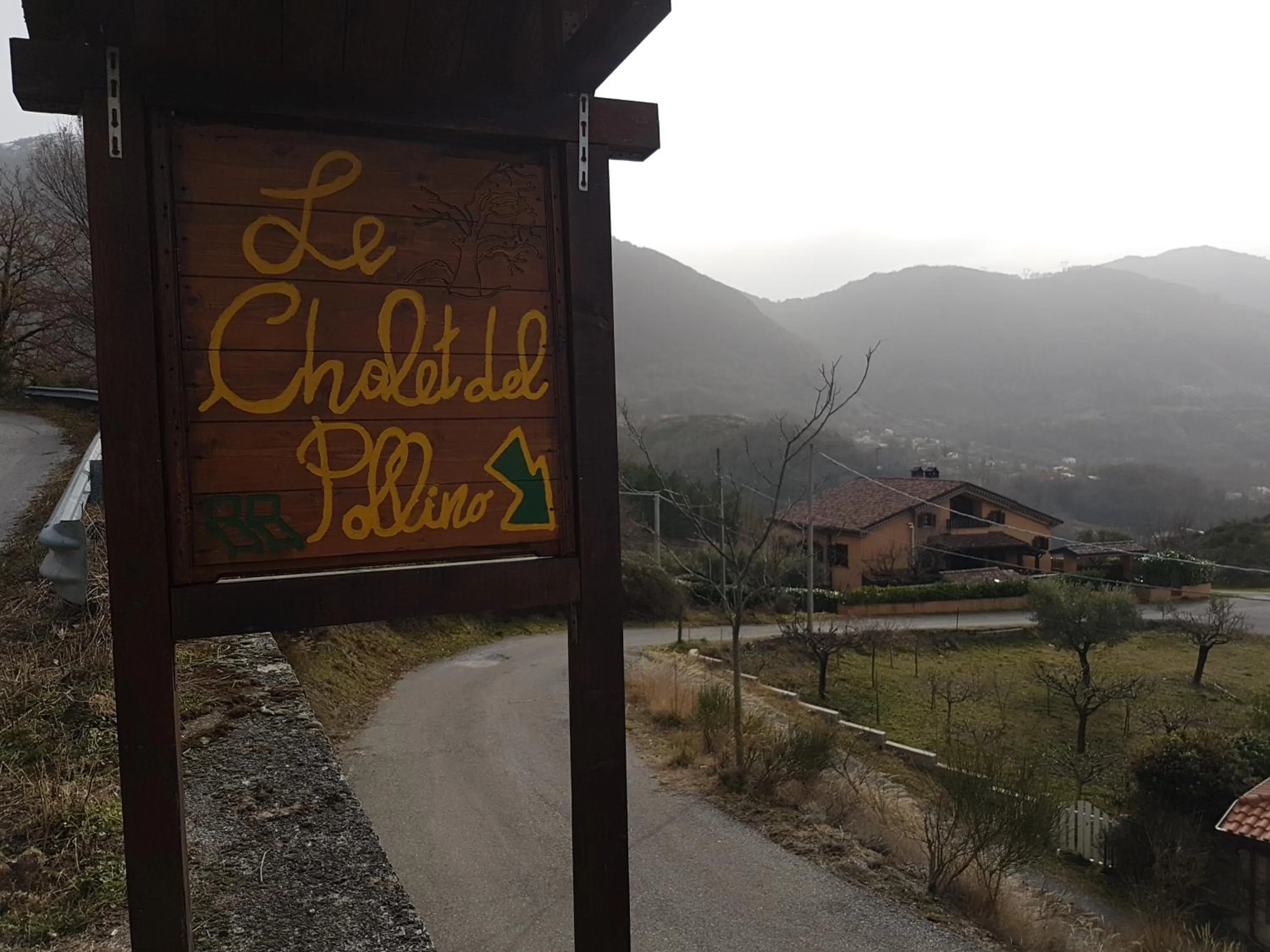Property logo or sign in Le Chalet del Pollino