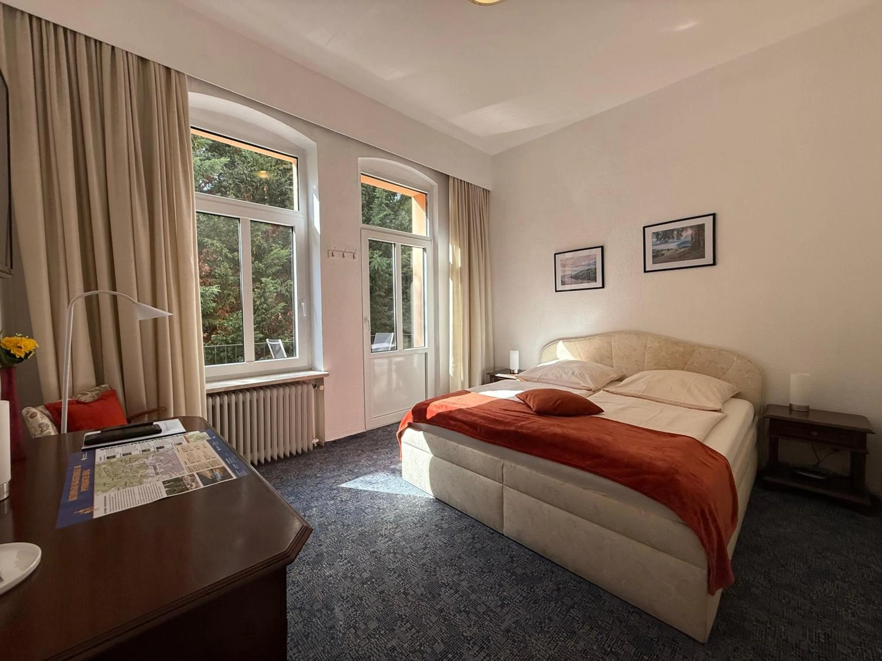 Bed in Hotel Carolinenhof