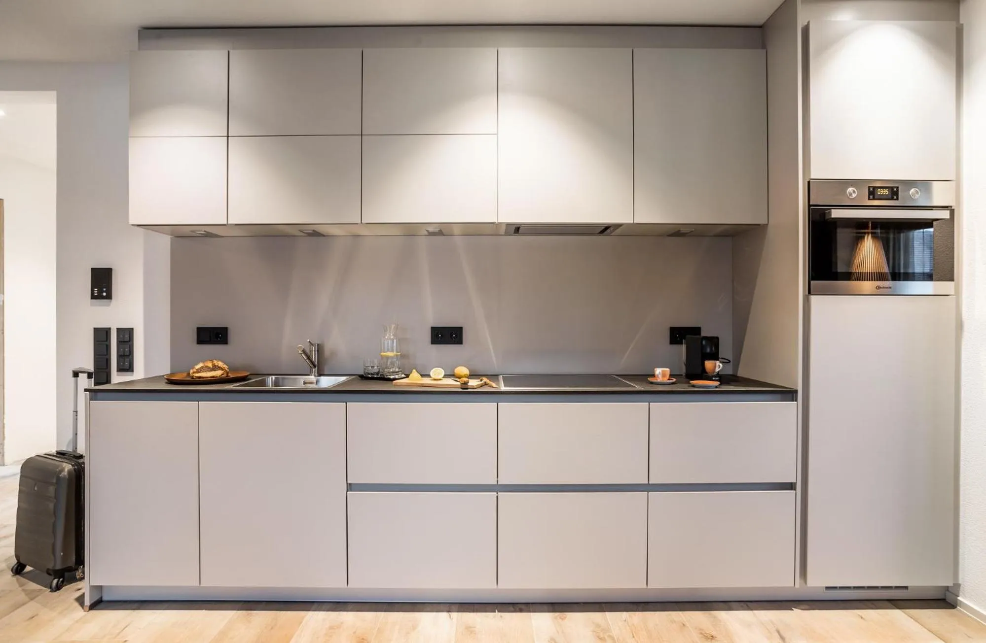 Kitchen or kitchenette in PRIMERA Apartments