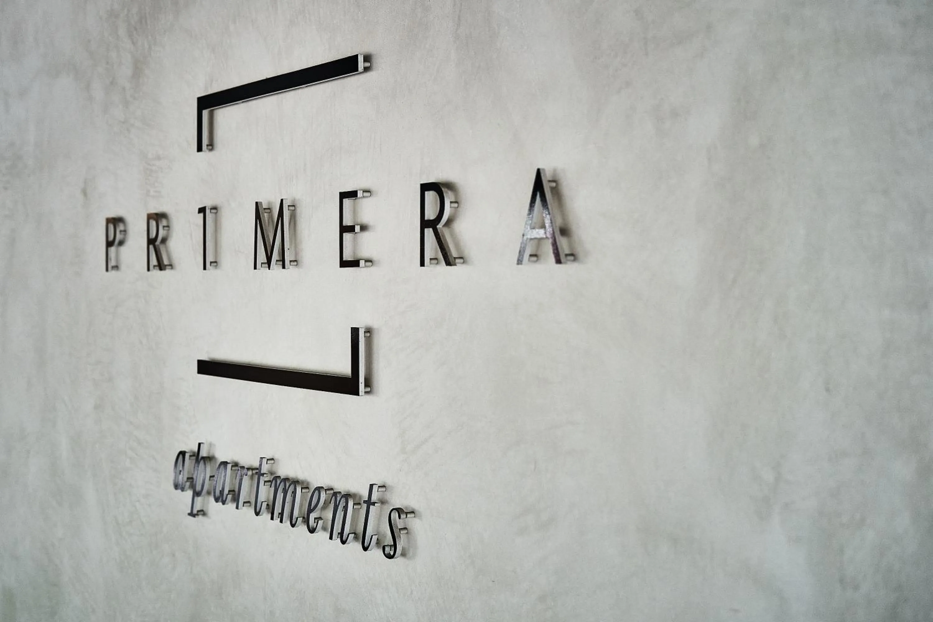 Logo/Certificate/Sign in PRIMERA Apartments