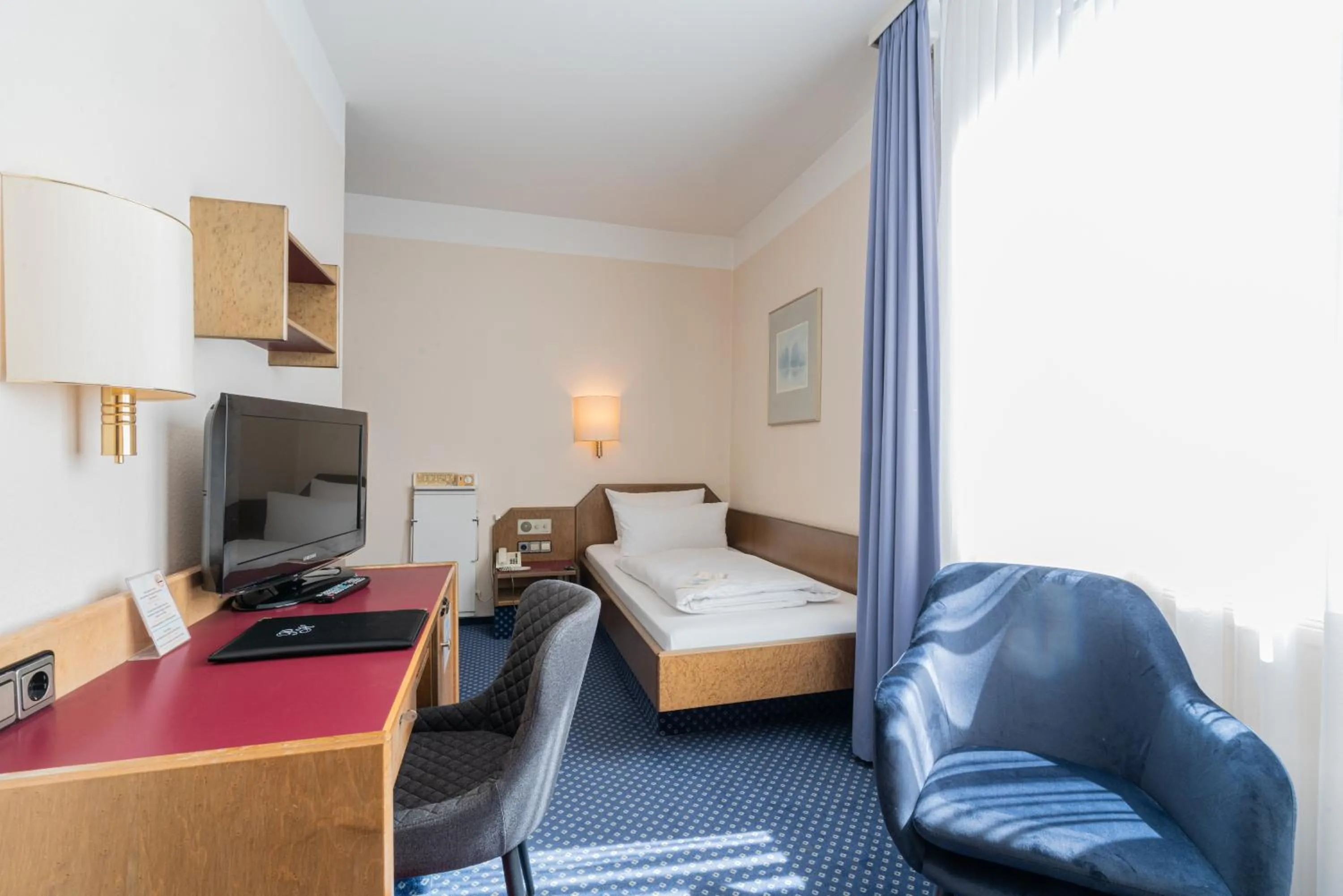 Bed in Parkhotel Bad Homburg