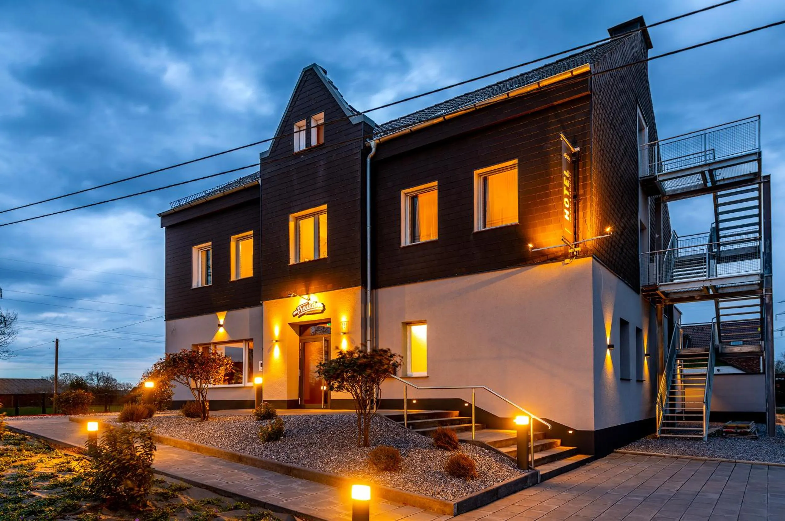 Property building in Hotel Zu Freunden