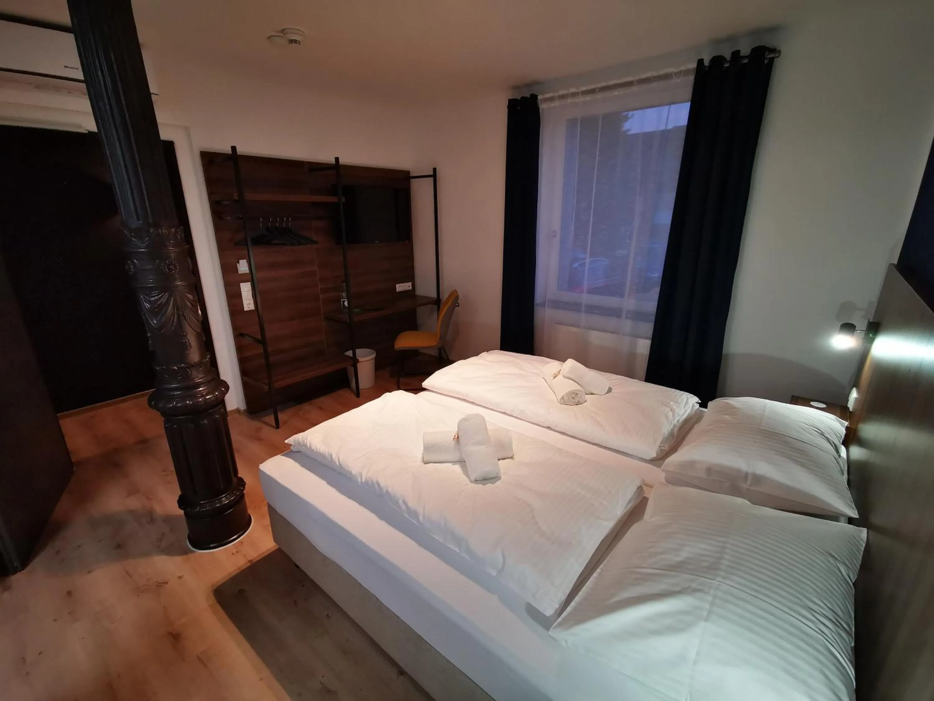 Bed in Hotel Zu Freunden