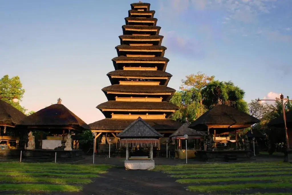 Landmark view in Mango Tree Villas Jimbaran Bali Landmark view in Mango Tree Villas Jimbaran Bali