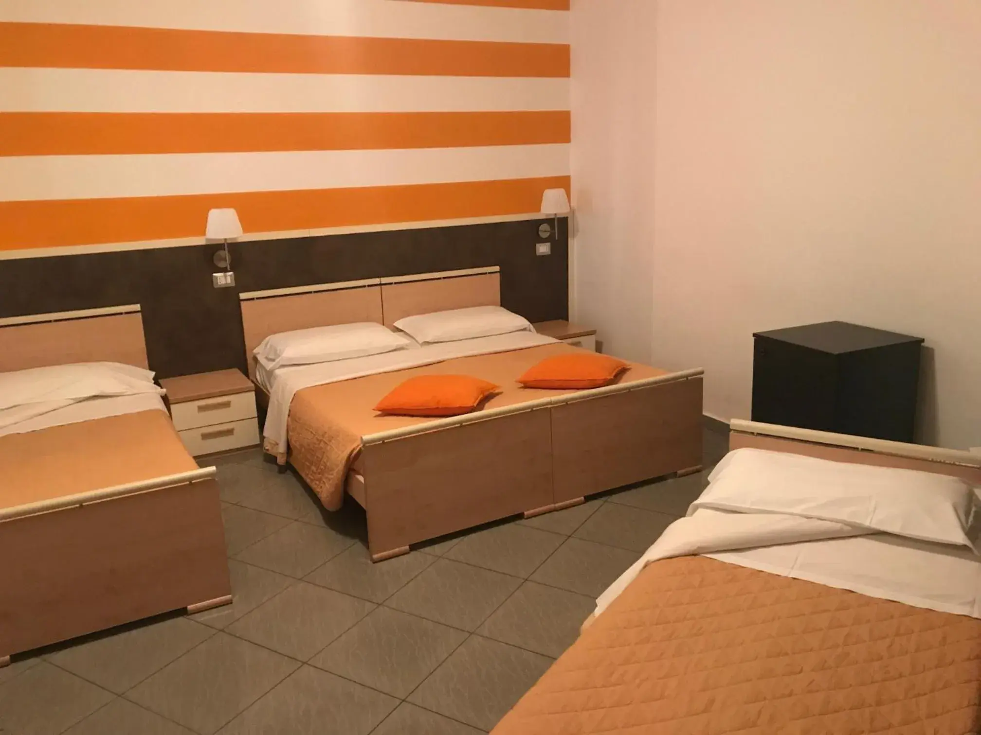 Quadruple Room in Twelve Hotel Quadruple Room in Twelve Hotel