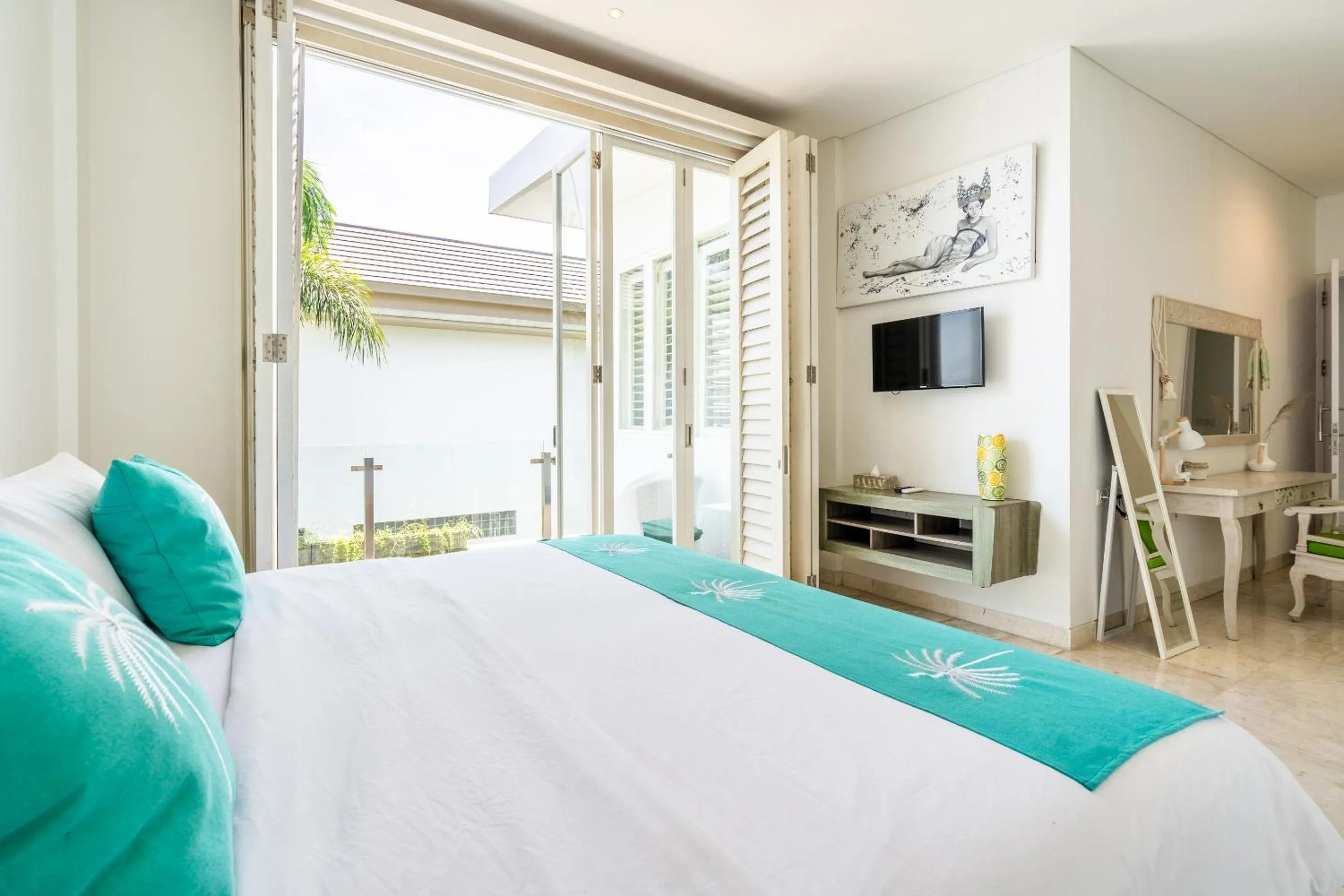 Bed in AQ-VA Hotel & Villas Seminyak