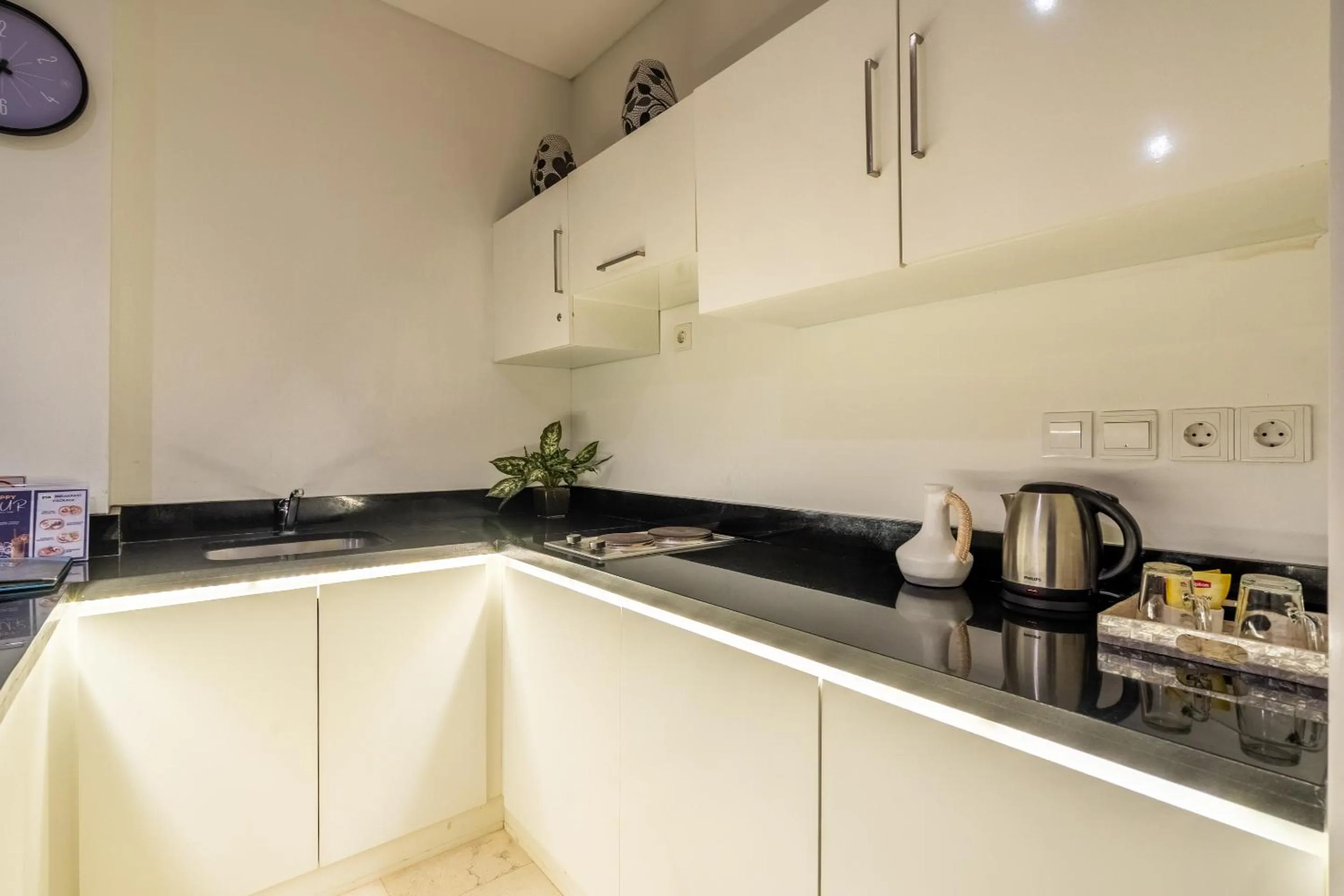 Kitchen or kitchenette in AQ-VA Hotel & Villas Seminyak