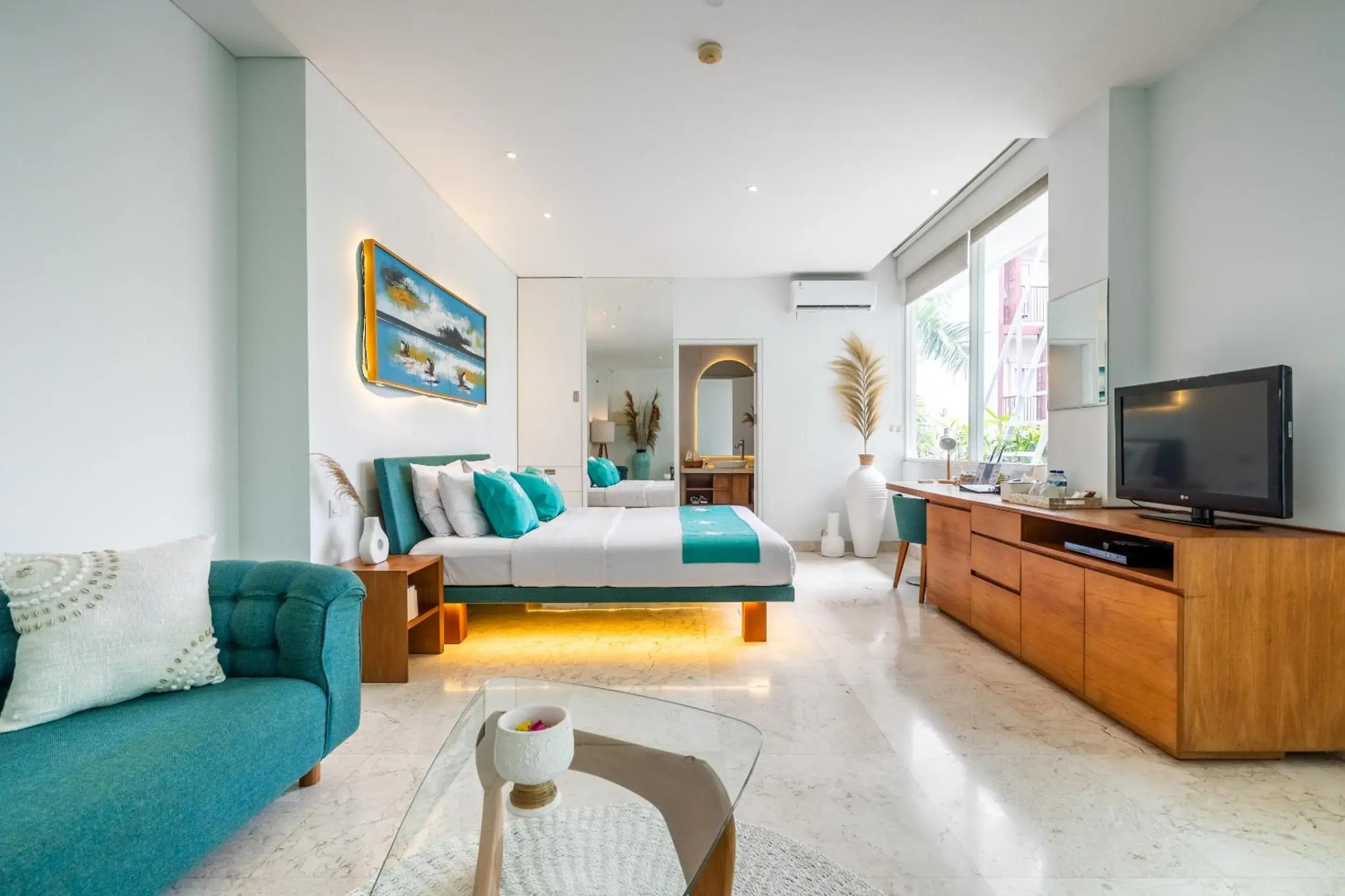 Studio Suite in AQ-VA Hotel & Villas Seminyak Studio Suite in AQ-VA Hotel & Villas Seminyak