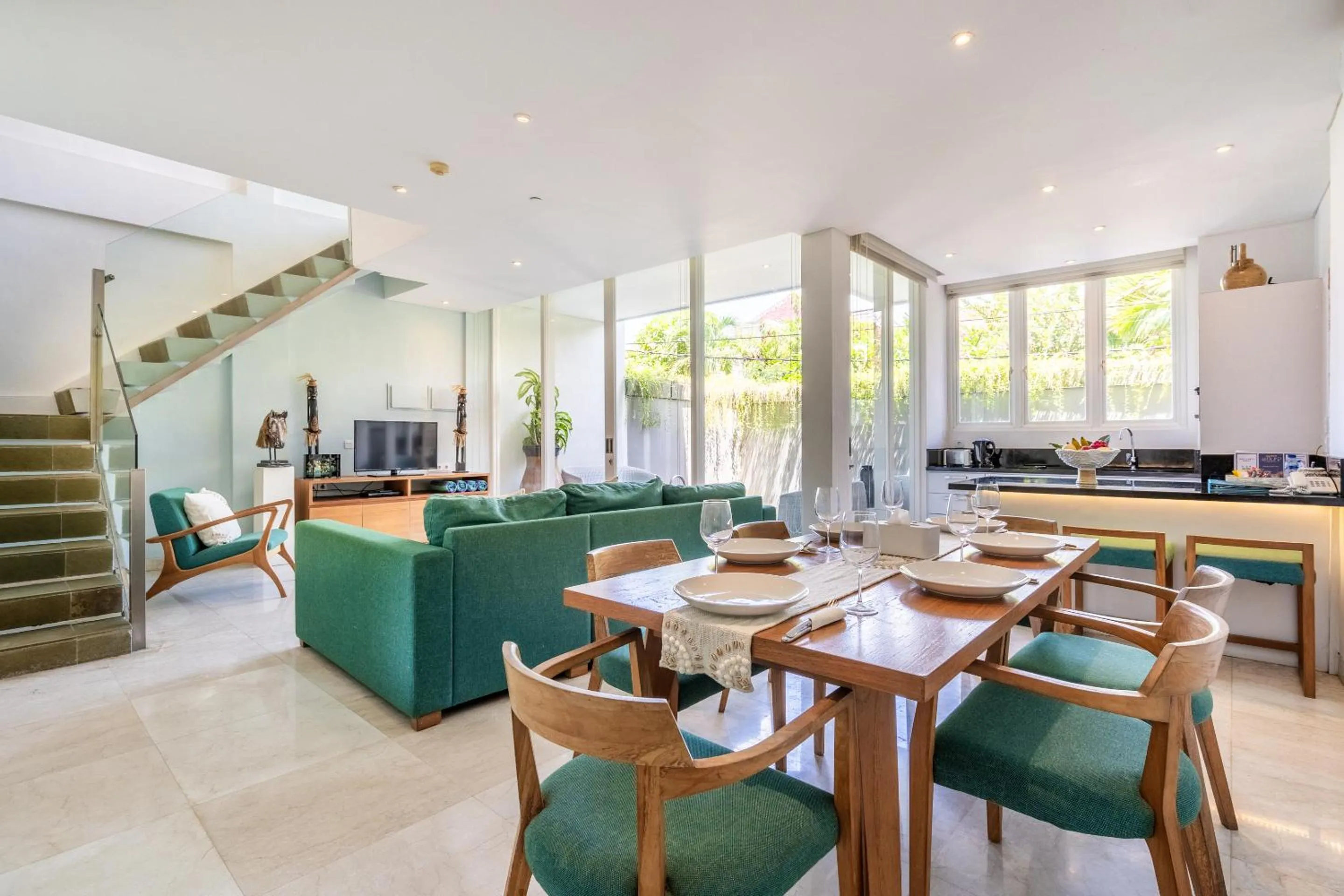 Dining area in AQ-VA Hotel & Villas Seminyak