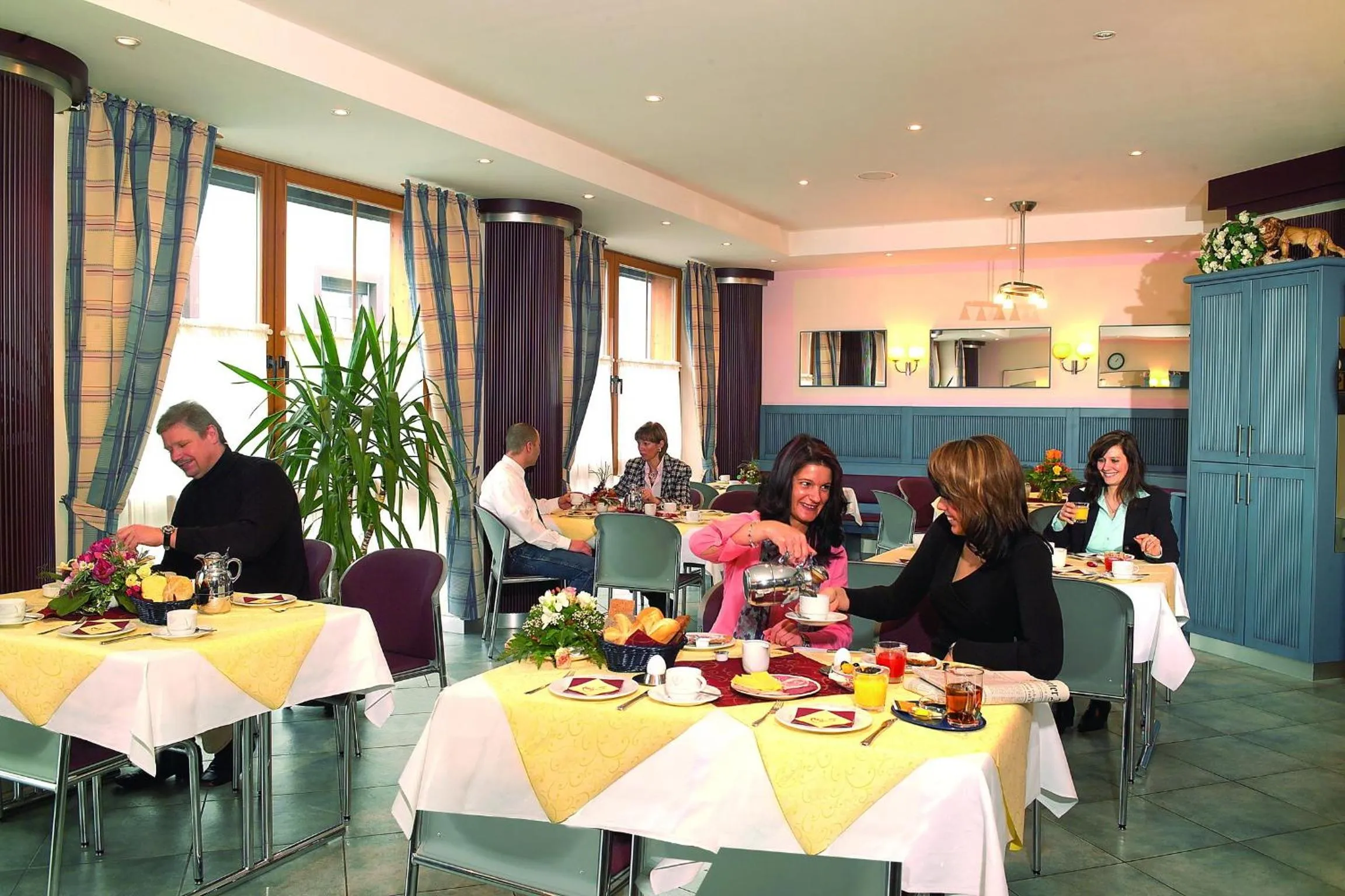 Restaurant/places to eat in Hotel Zum Löwen