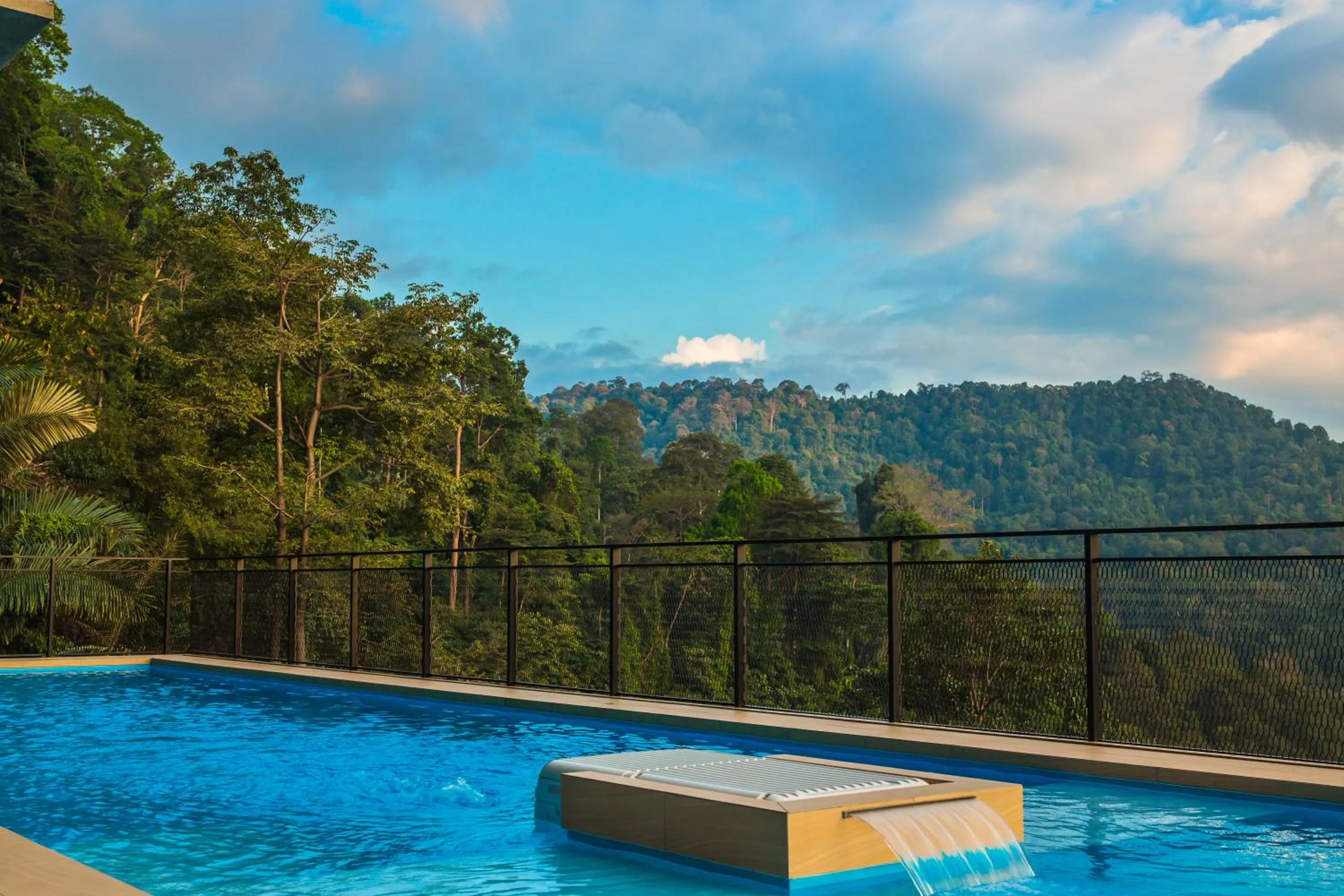 Swimming pool in Sembayu Villa