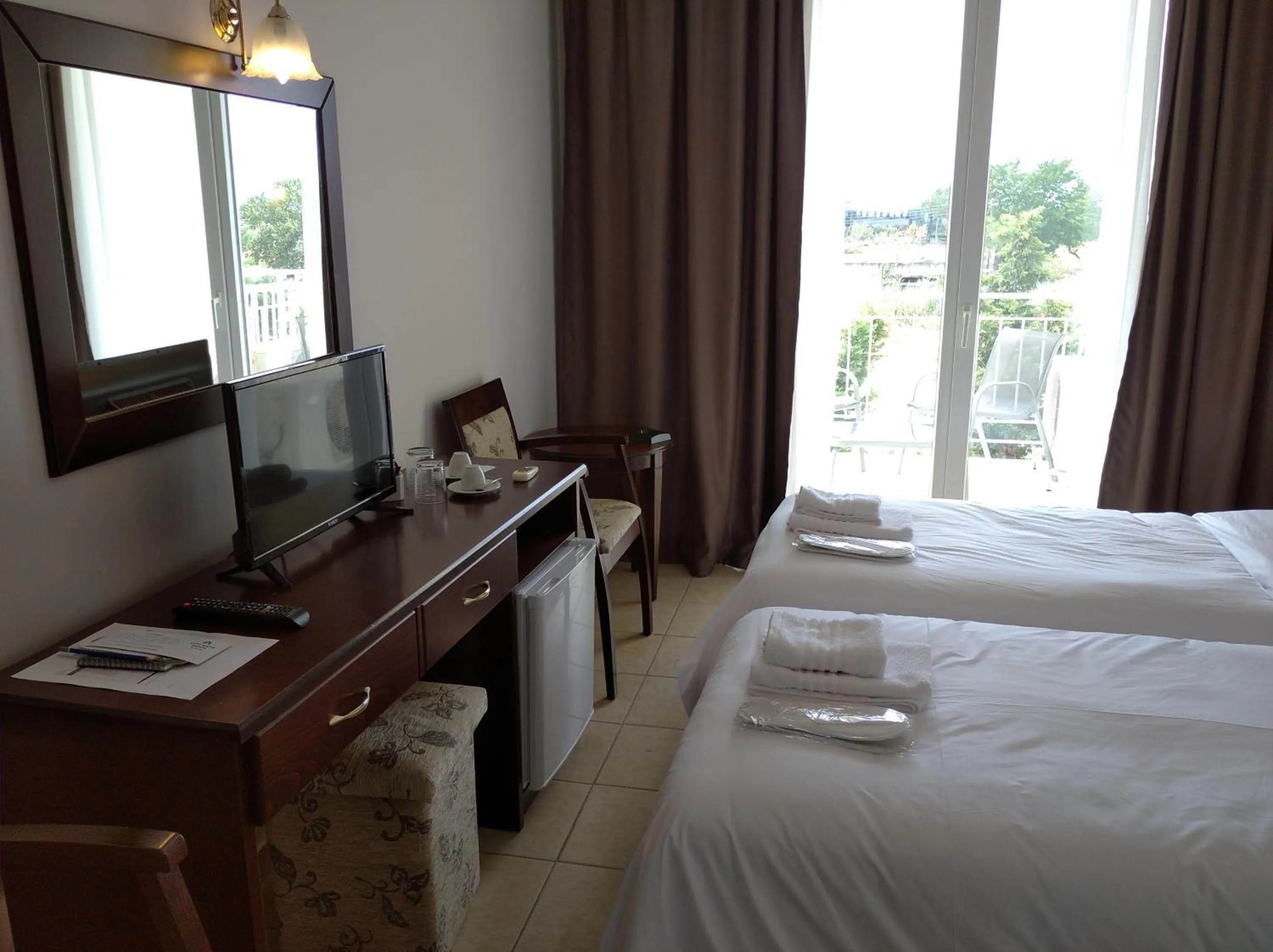 Bedroom, Bed in City Gate Hotel Airport Thessaloniki