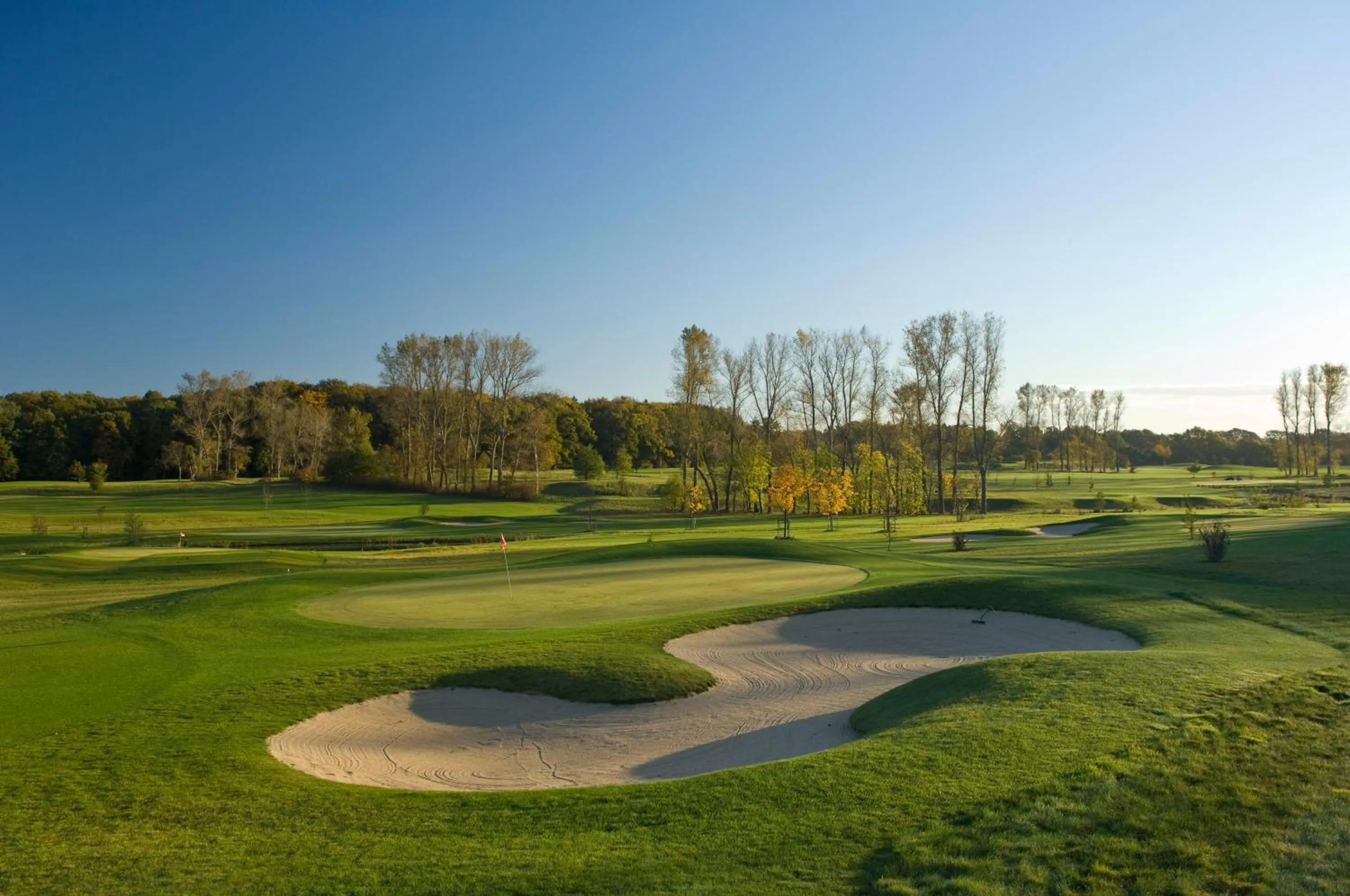 Golfcourse in Best Western Premier Castanea Resort Hotel