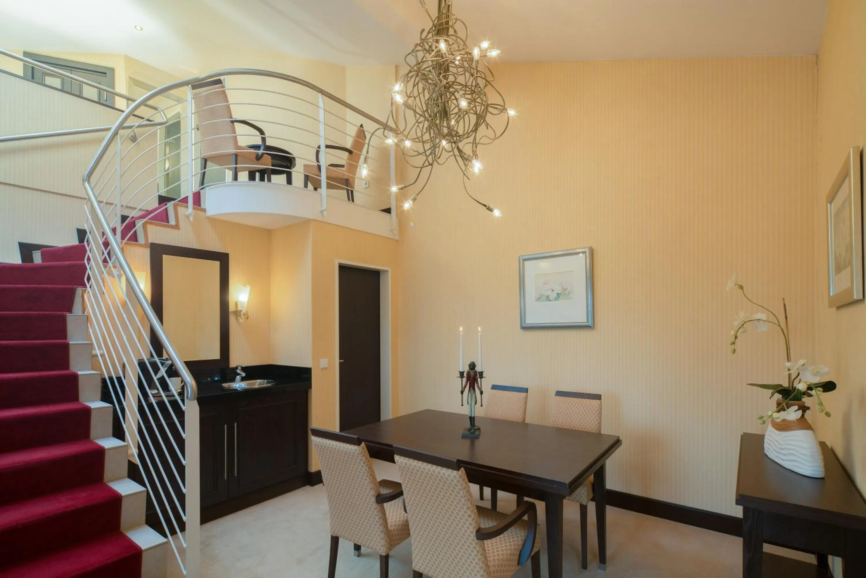 Dining area in Best Western Premier Castanea Resort Hotel