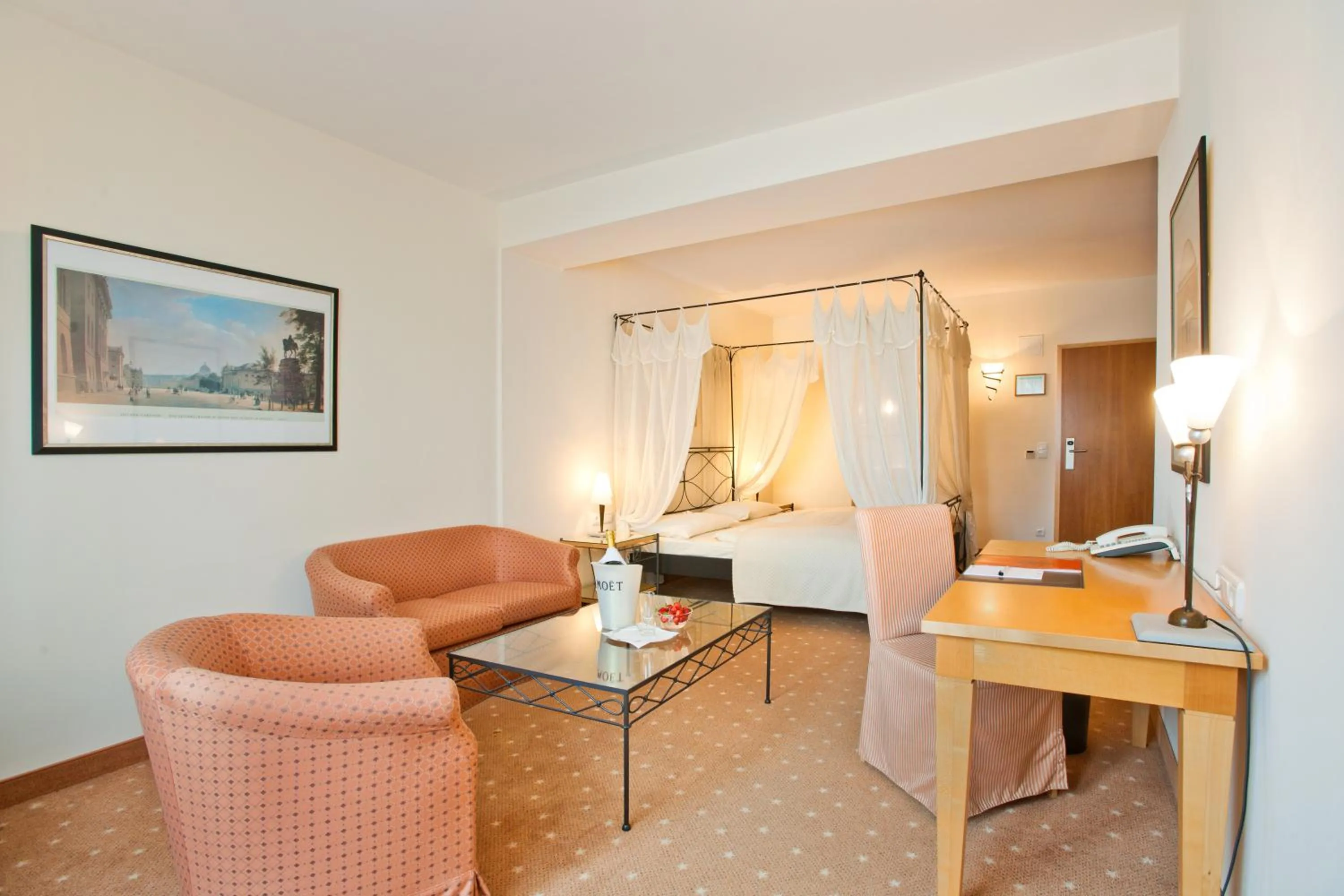 Bedroom in Hotel Barbarossa