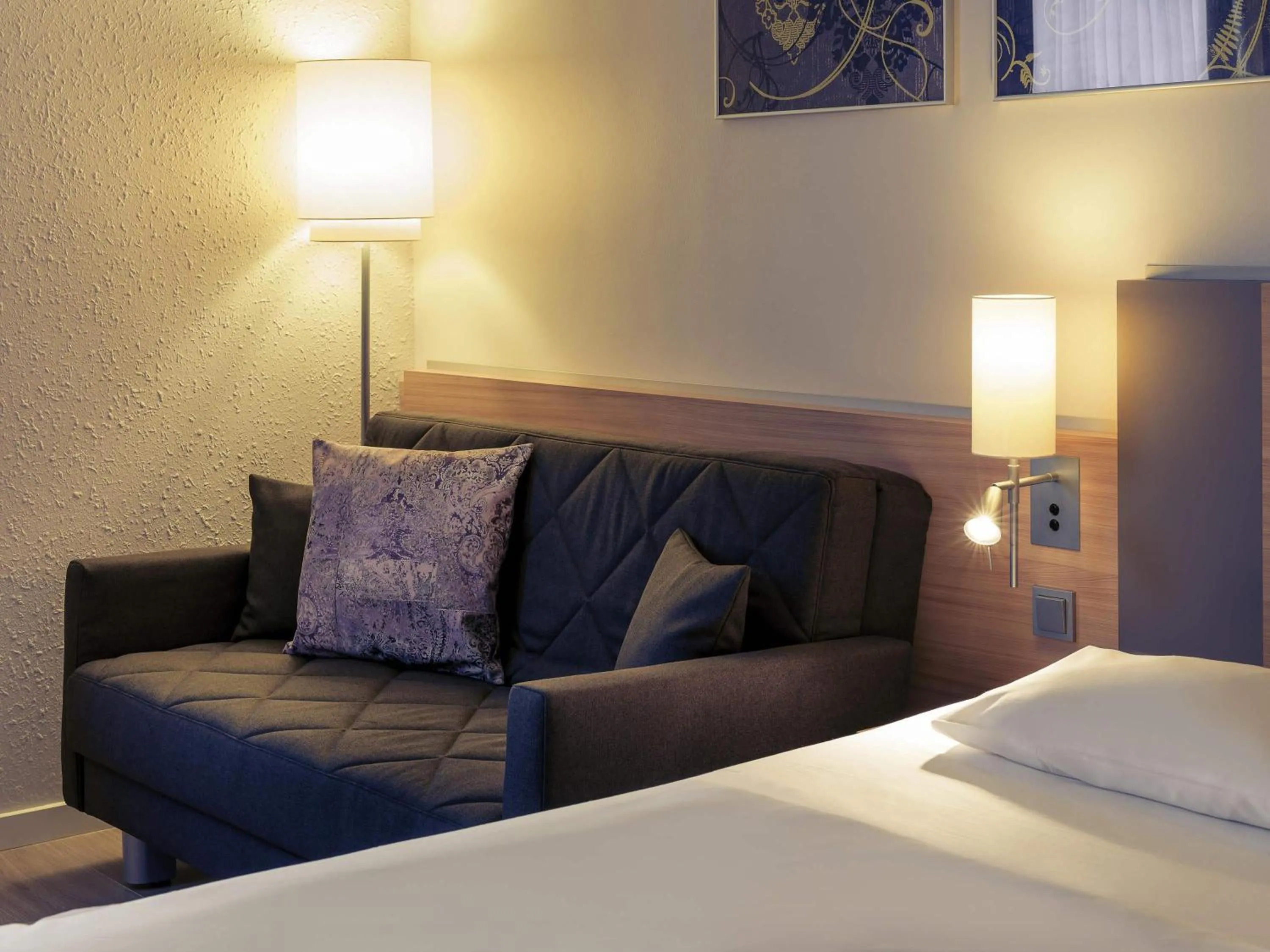 Bedroom, Bed in Fürther Hotel Mercure Nürnberg West