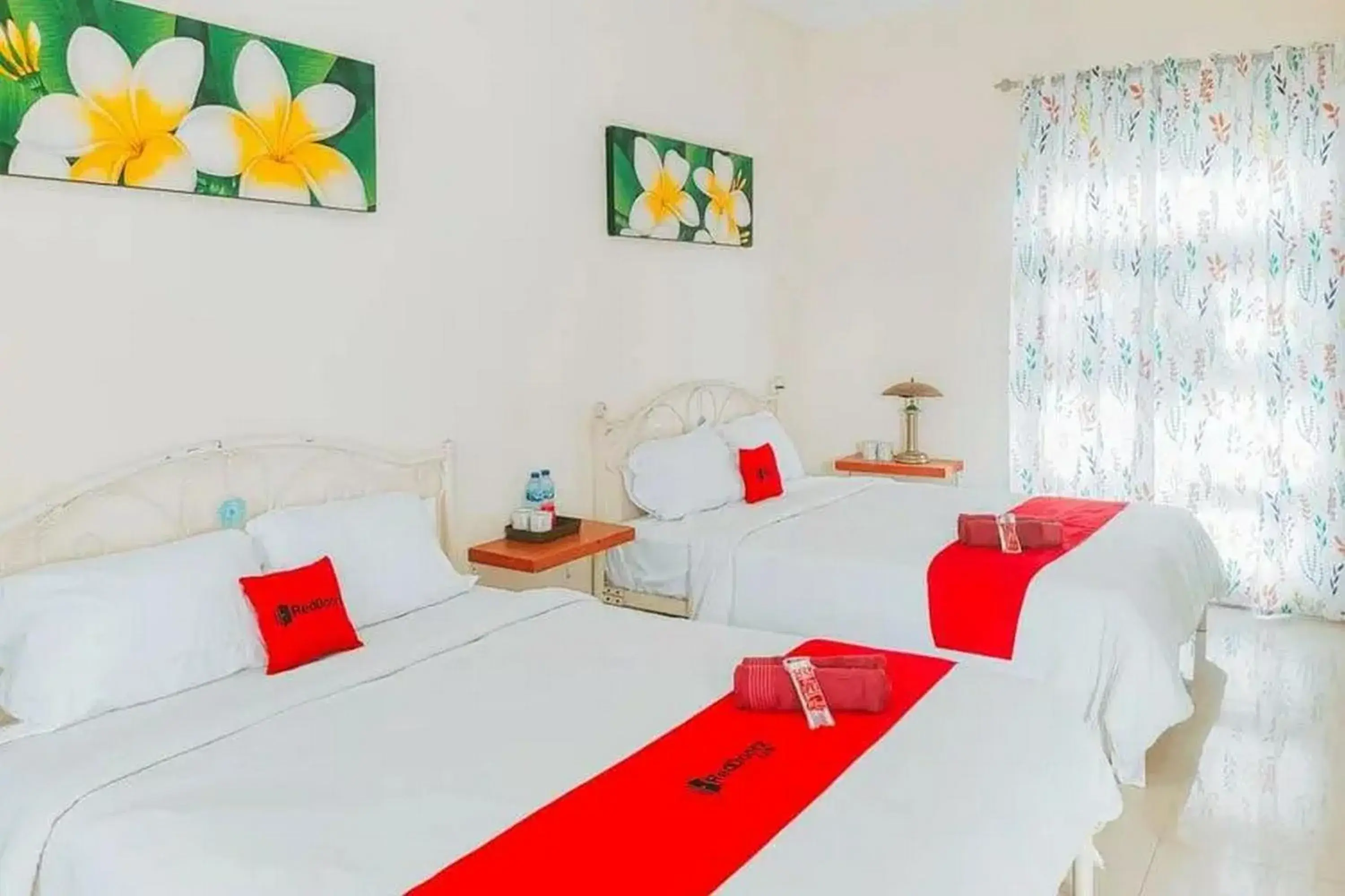 RedDoorz Syariah at Prapen Jaya Surabaya RedDoorz Syariah at Prapen Jaya Surabaya