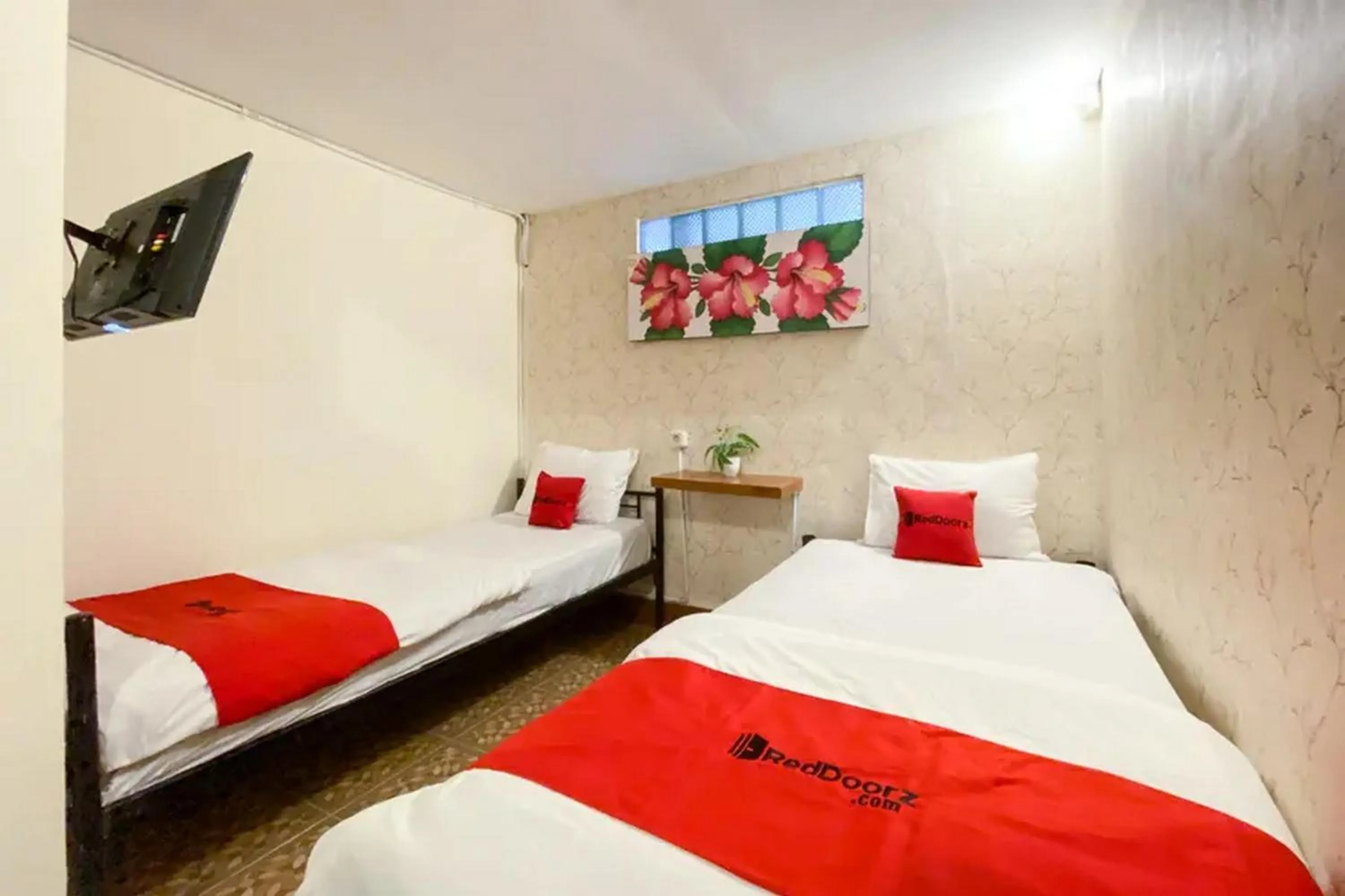 Bed in RedDoorz Syariah at Prapen Jaya Surabaya