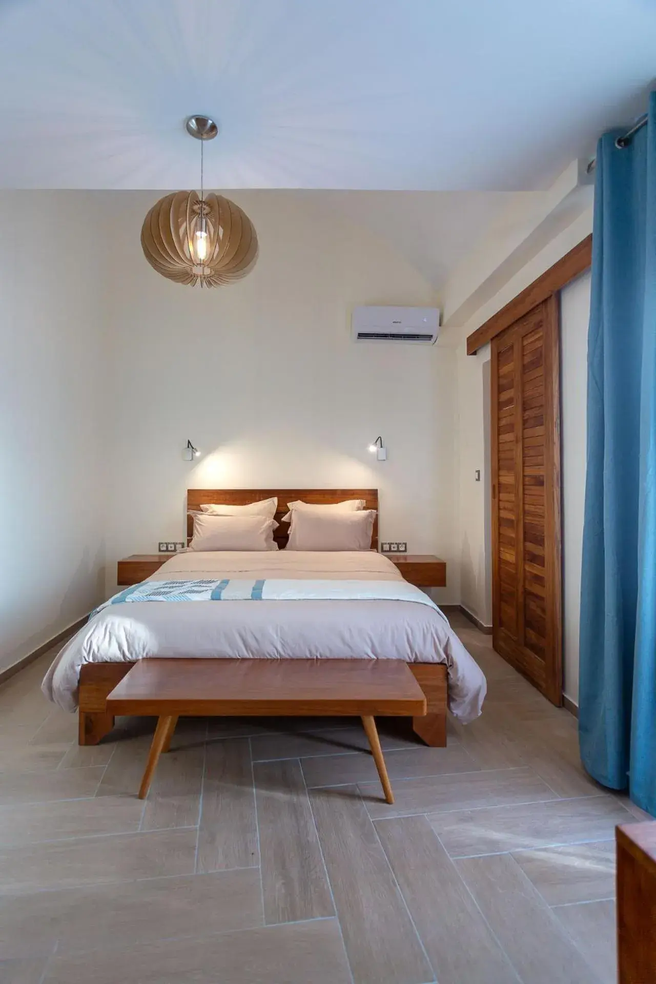 Double Room with Sea View in La Madrague-Surf Beach Sea Double Room with Sea View in La Madrague-Surf Beach Sea