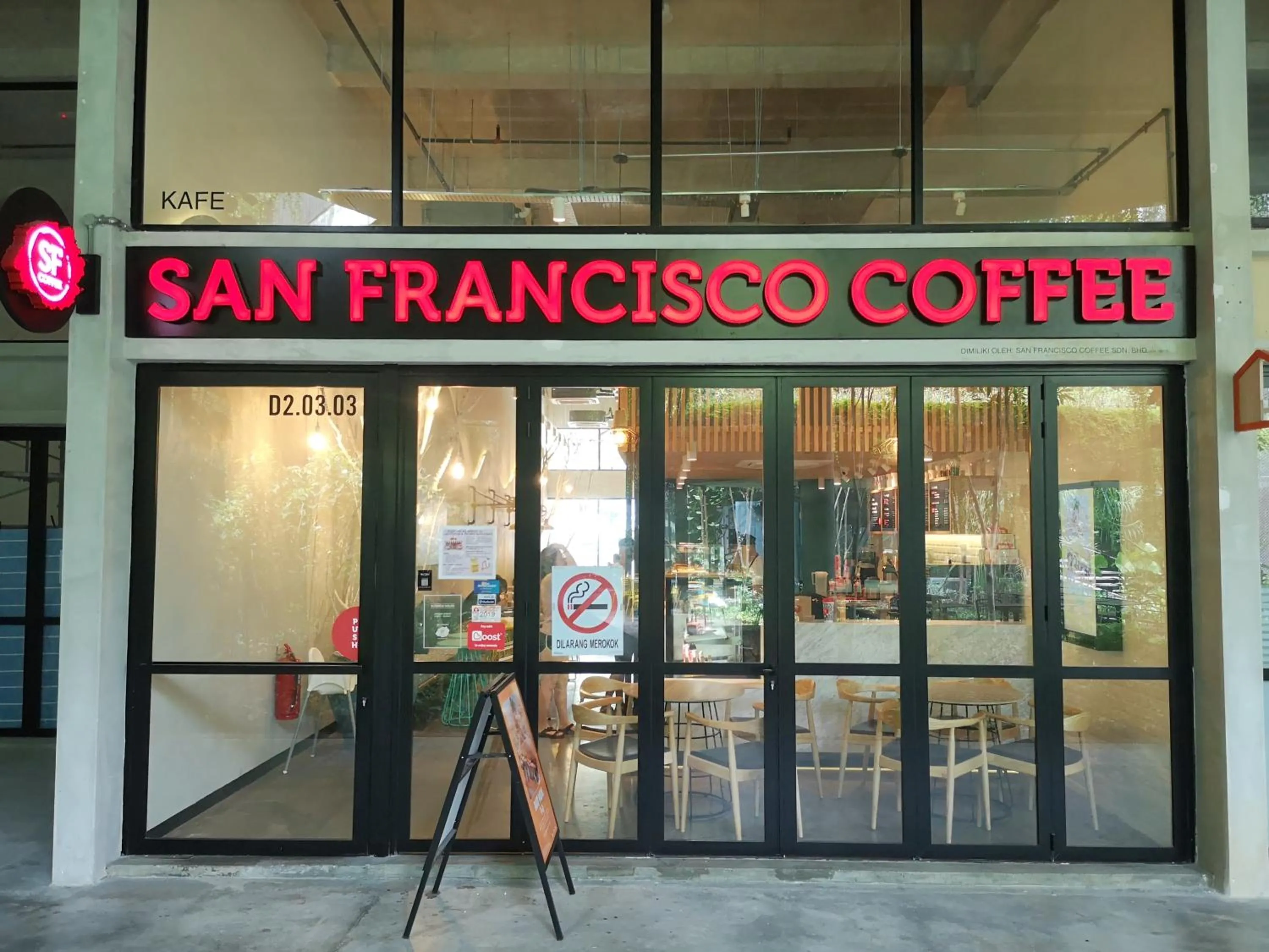 Property building in Tamarind Suites by BeeStay Management