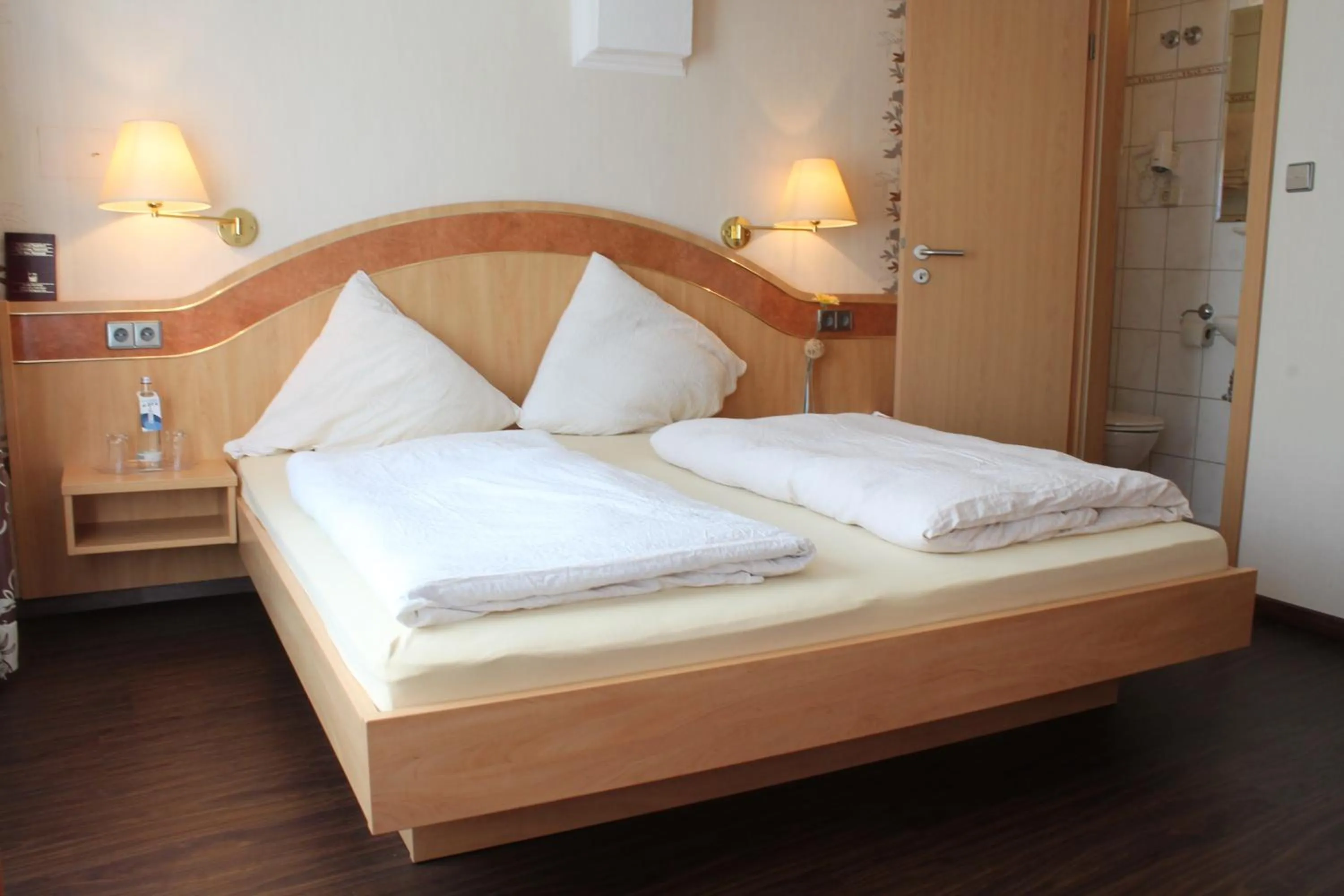 Bed in Hotel Weinhof