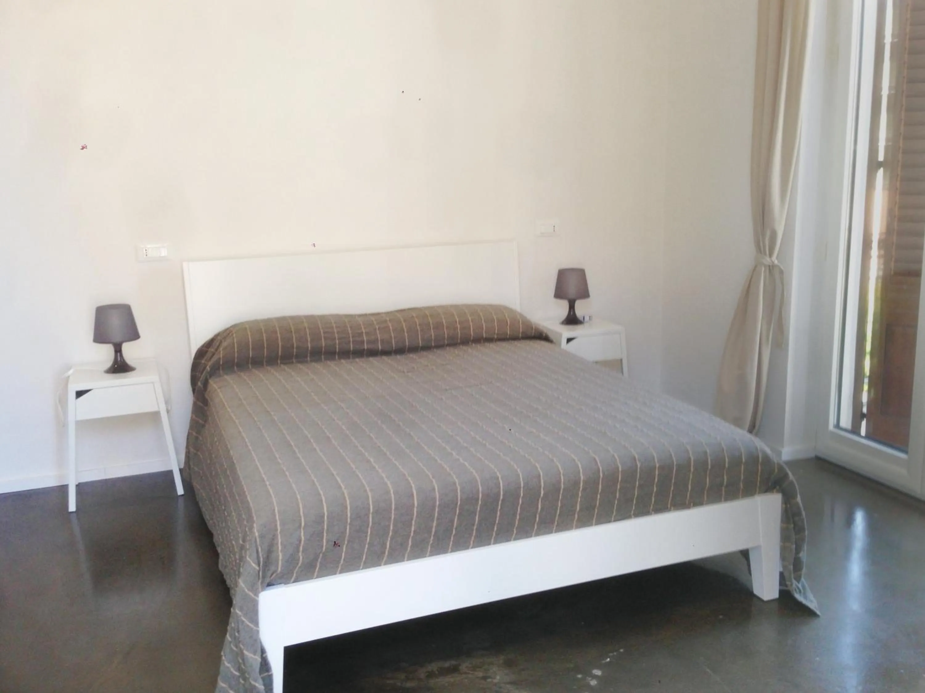 Photo of the whole room, Bed in Palermo Rooms