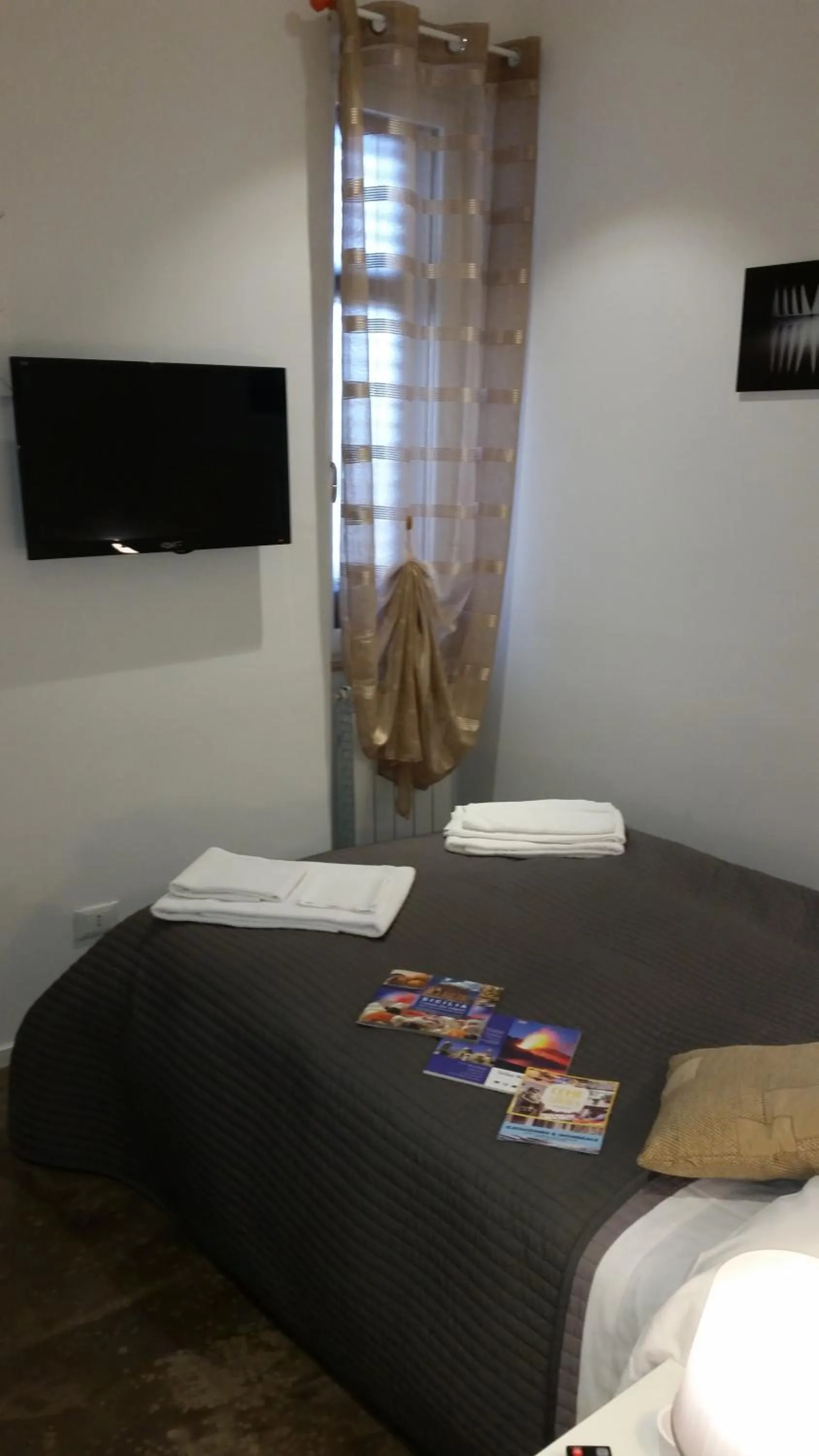 Bed in Palermo Rooms