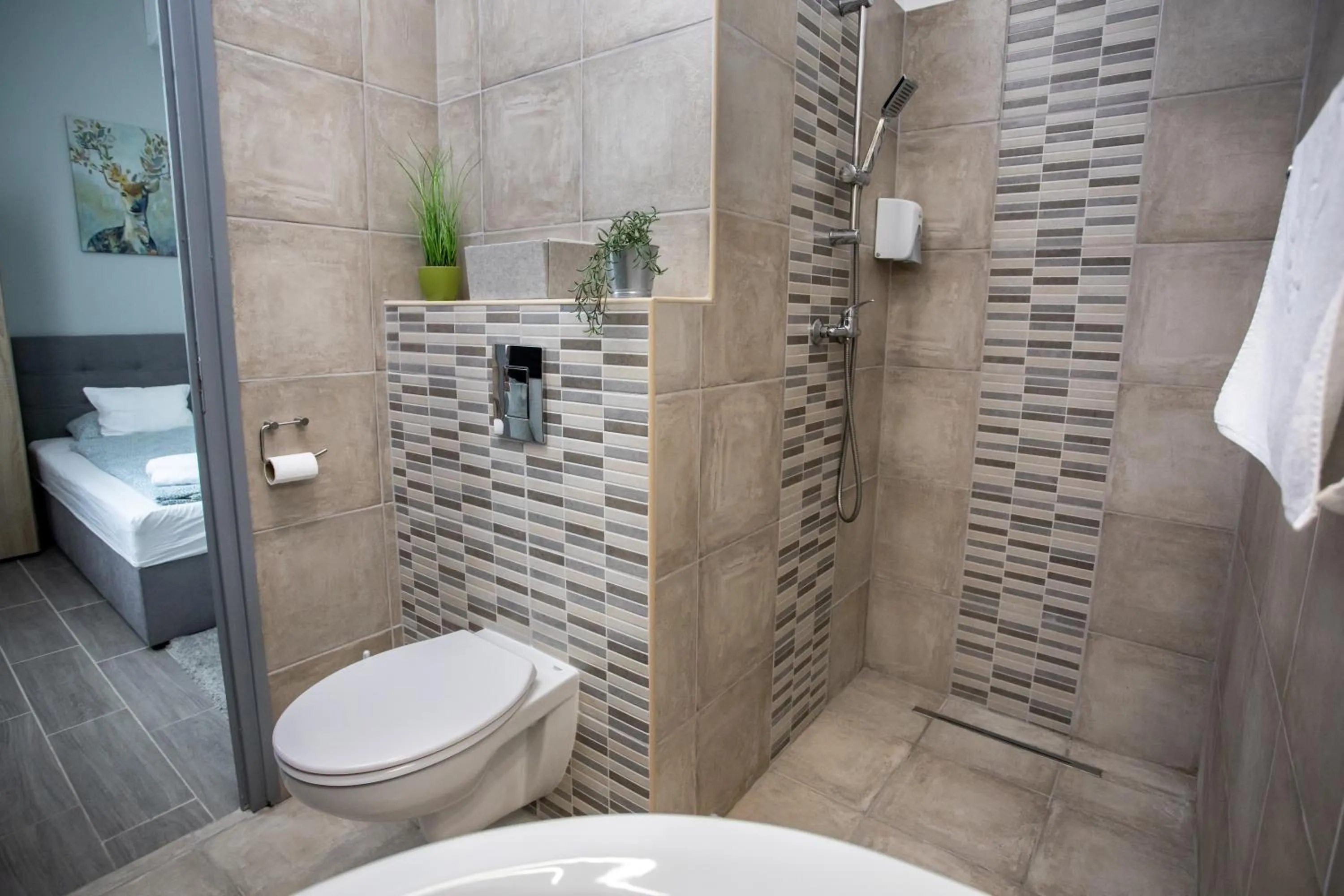 Bathroom in Árnyas Panzió Gödöllő