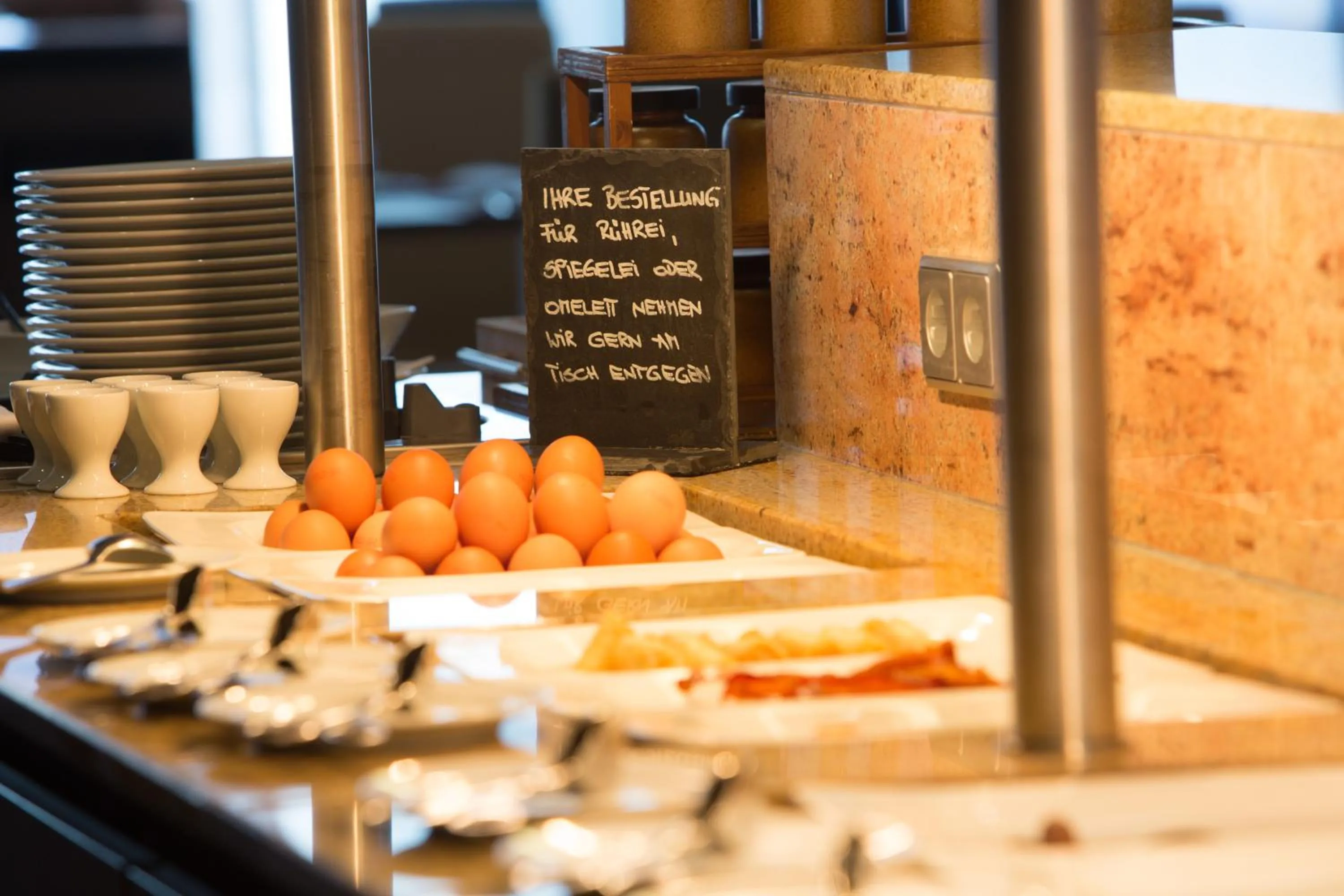 Food and drinks in Dorint Hotel am Dom Erfurt