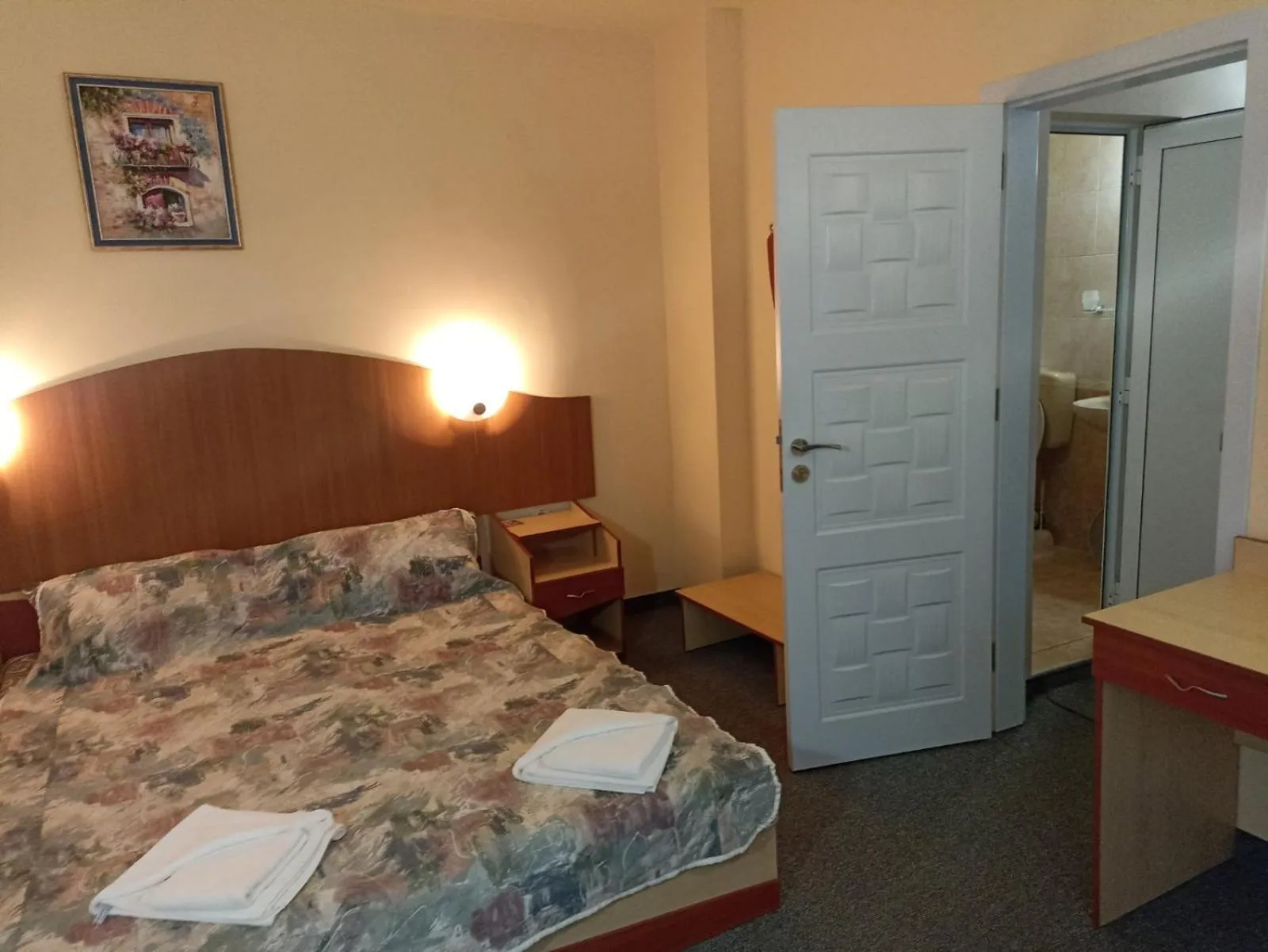 Bedroom, Bed in Krasi Hotel