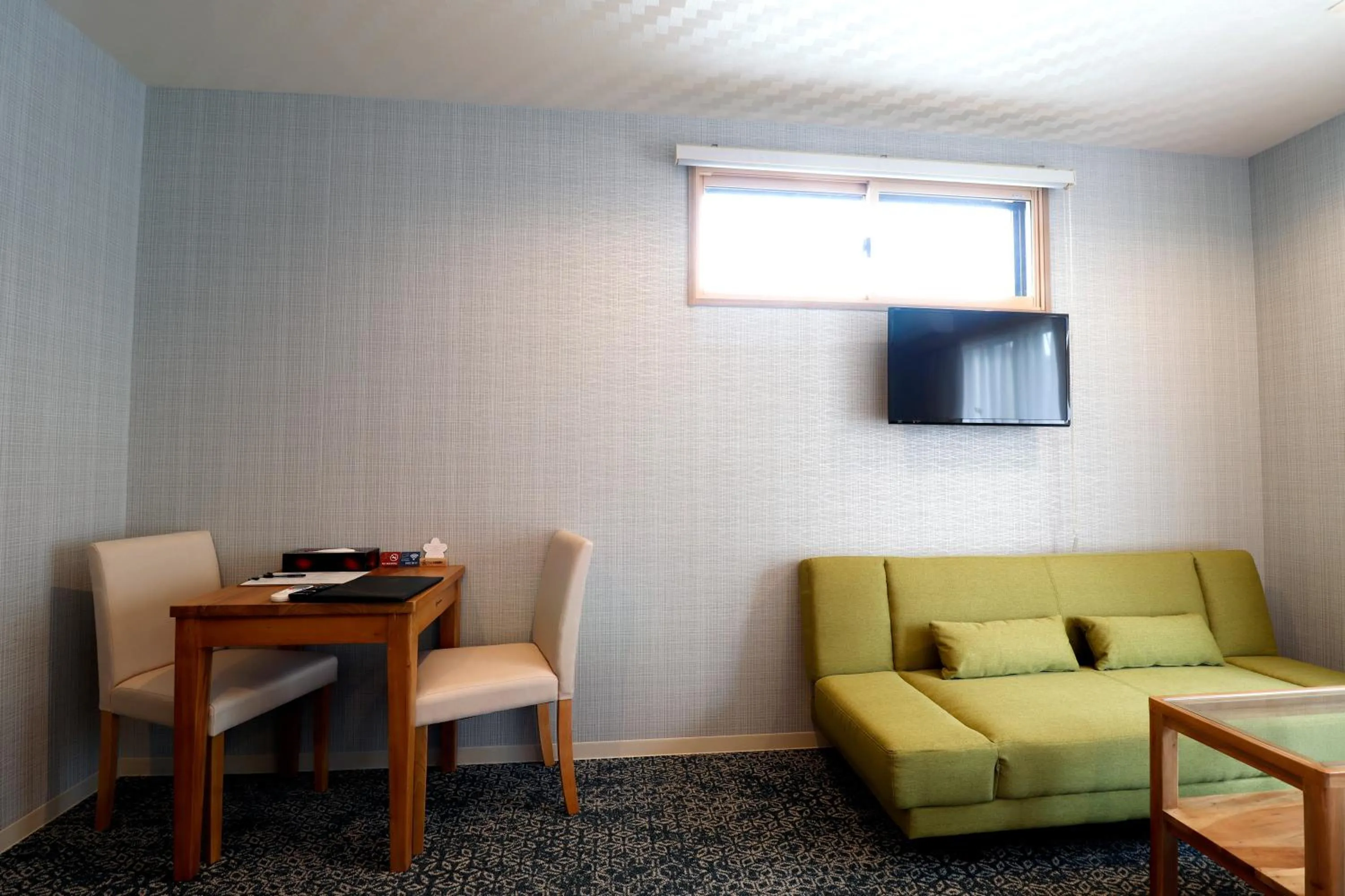 TV and multimedia in Stay SAKURA Kyoto Tambaguchi