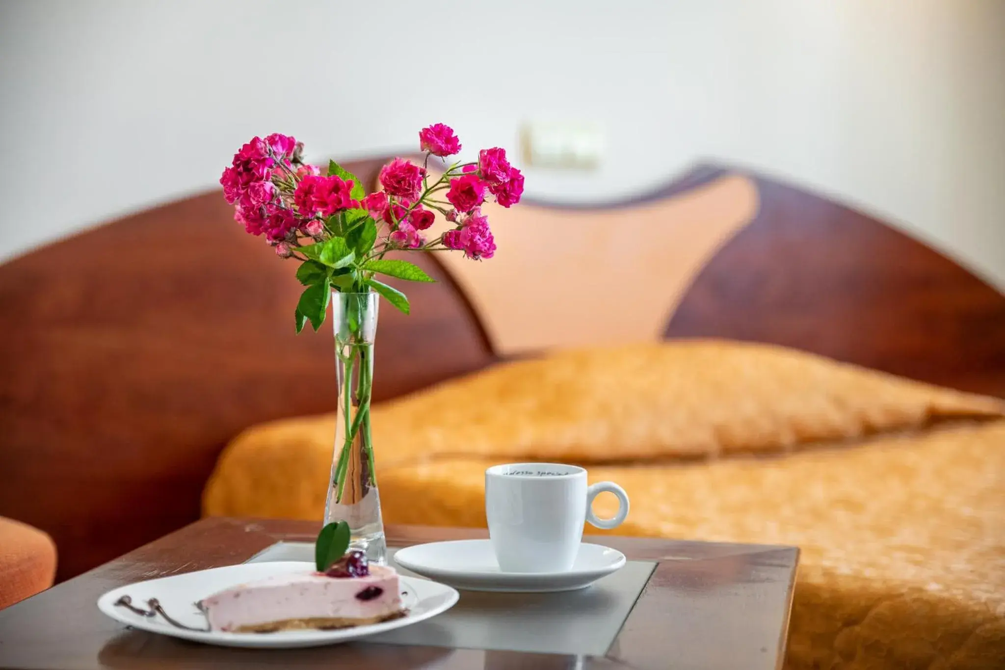 Single Room with Lake View in Adamo Hotel Single Room with Lake View in Adamo Hotel