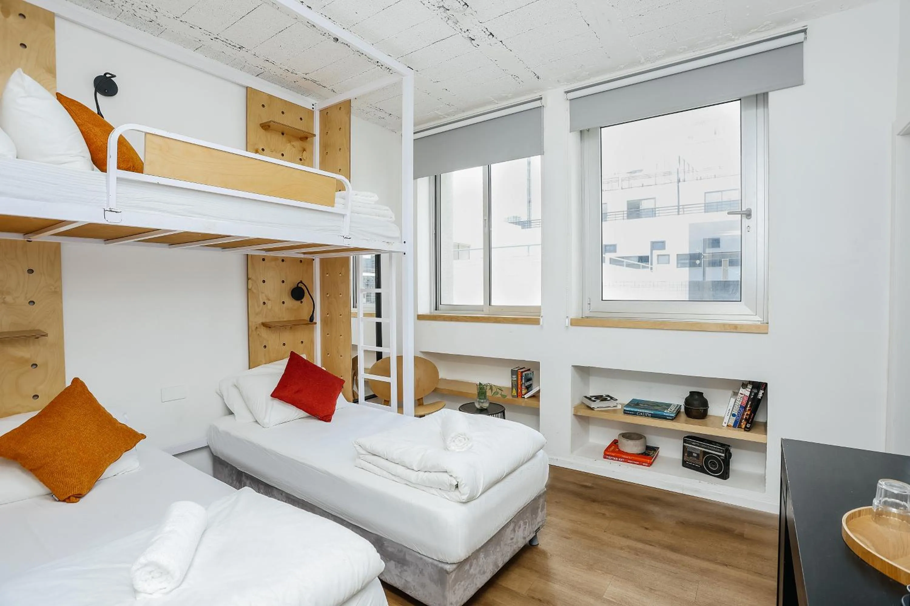 Bed in Domus Metro Hotel