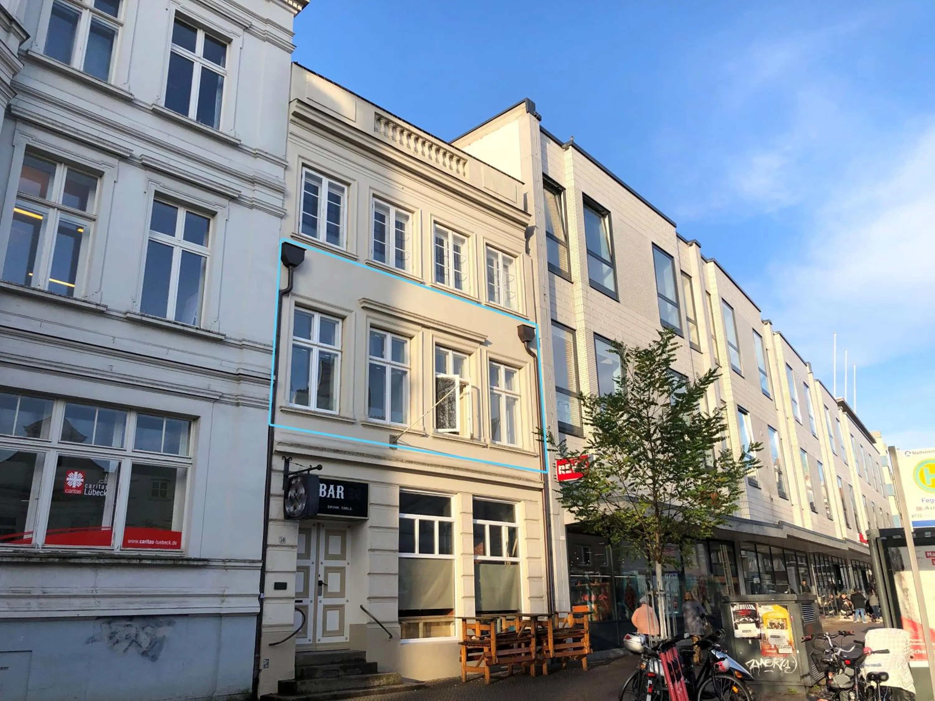Property building in Royal Residence