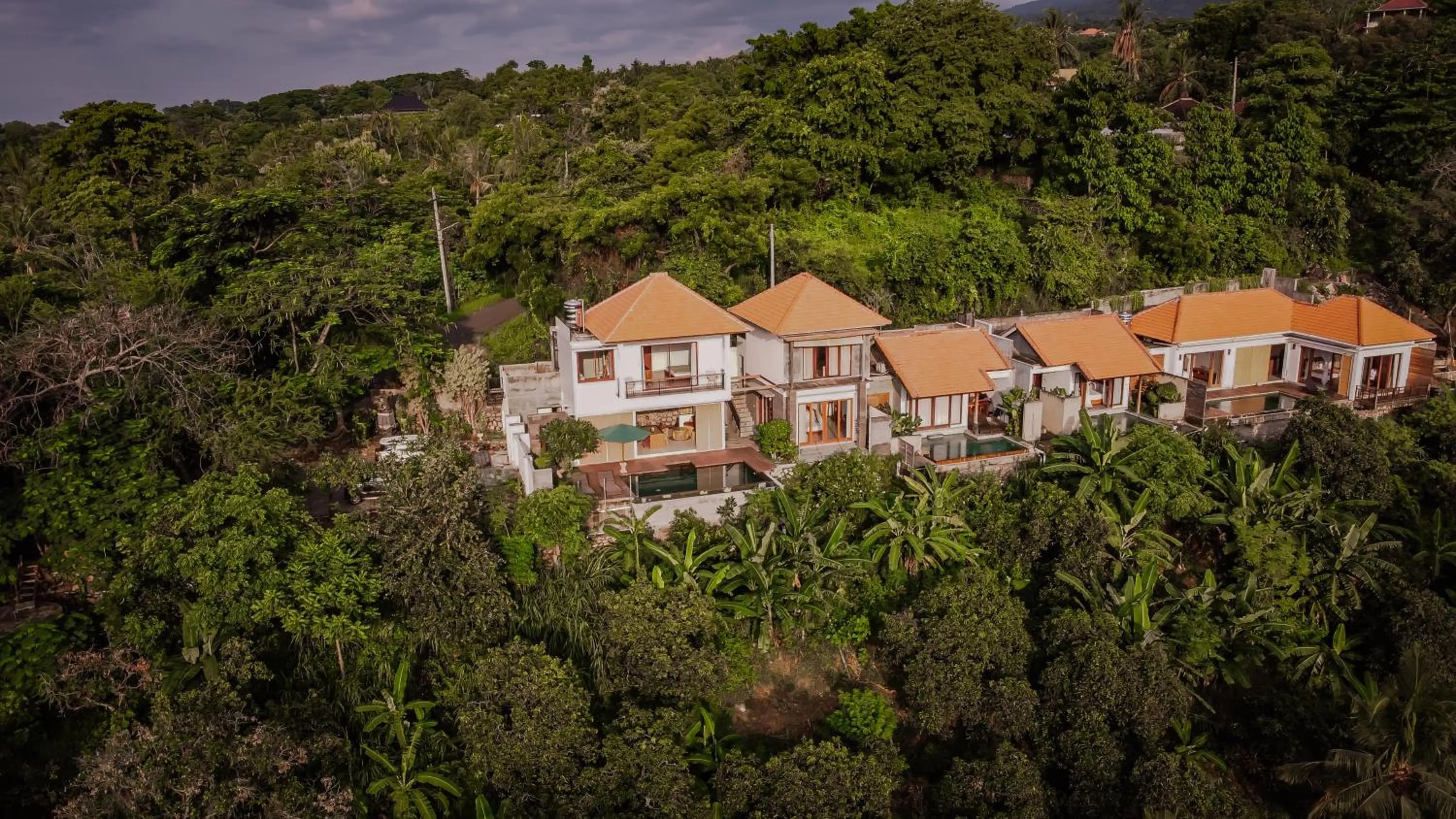 Property building in Abinawa Hill