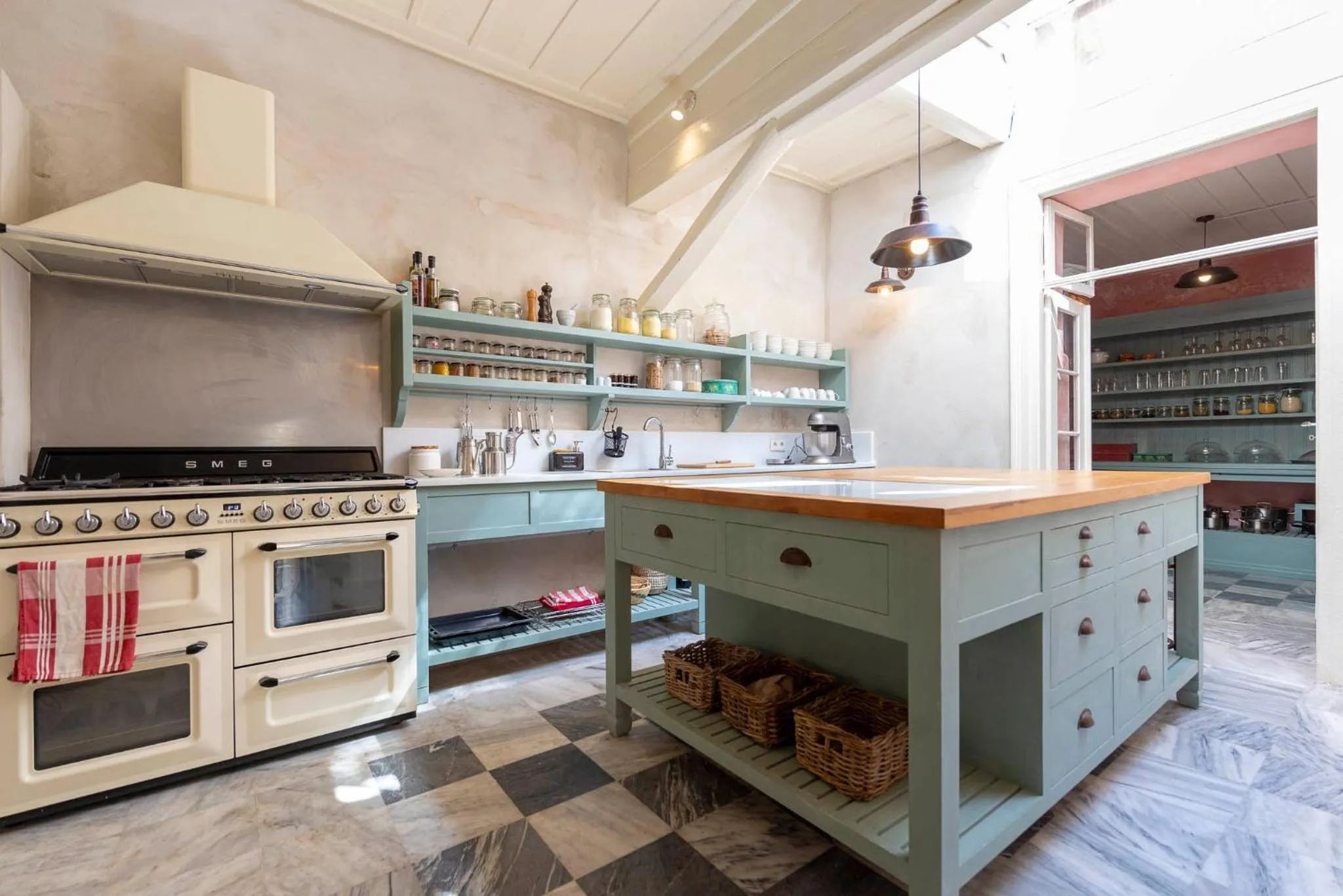 Kitchen or kitchenette in Villa Maria-Syros