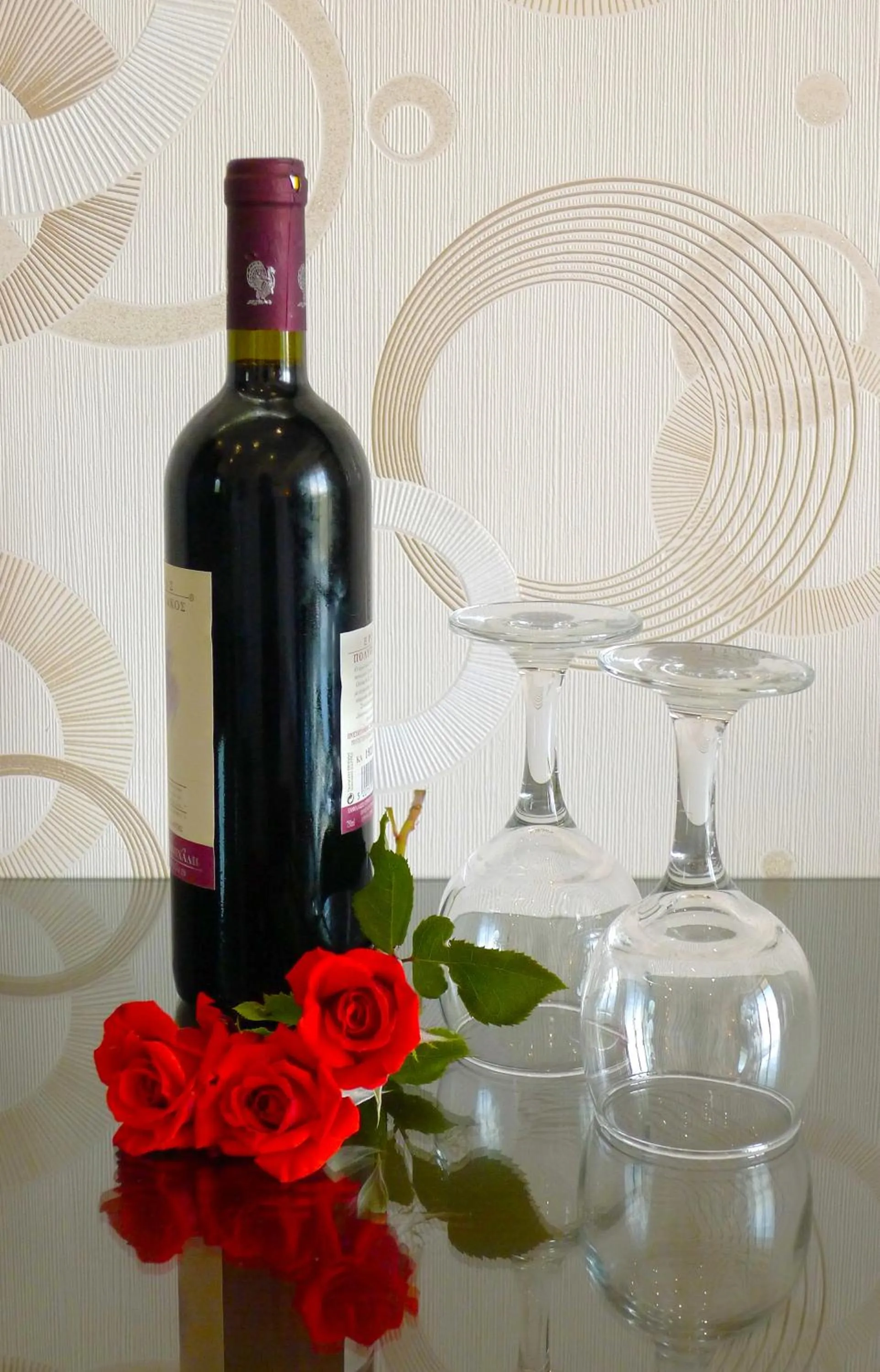 Ampoulos Rooms & Apartments