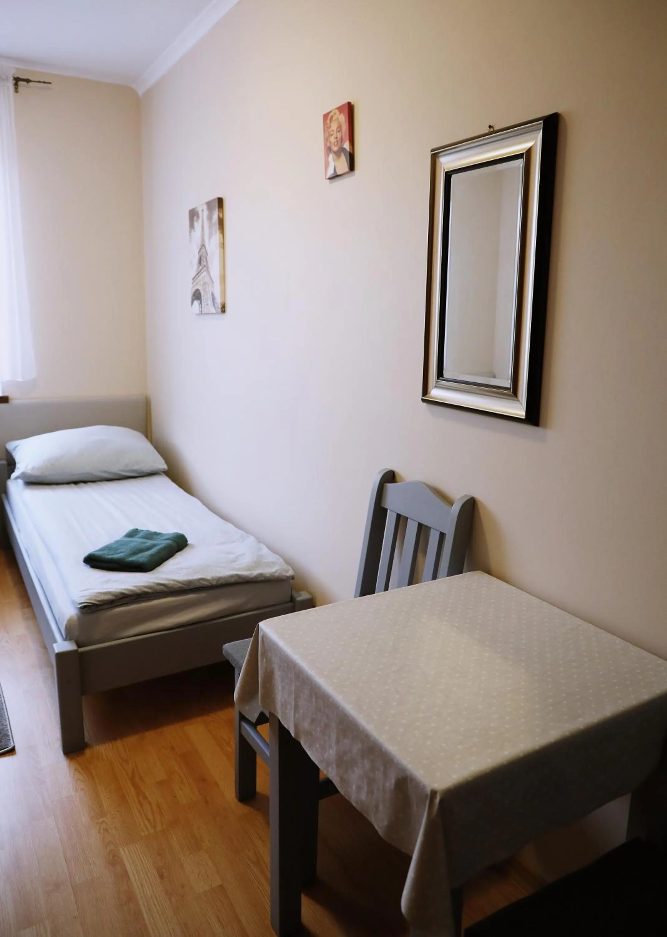 Bed in Noclegi Kochlice