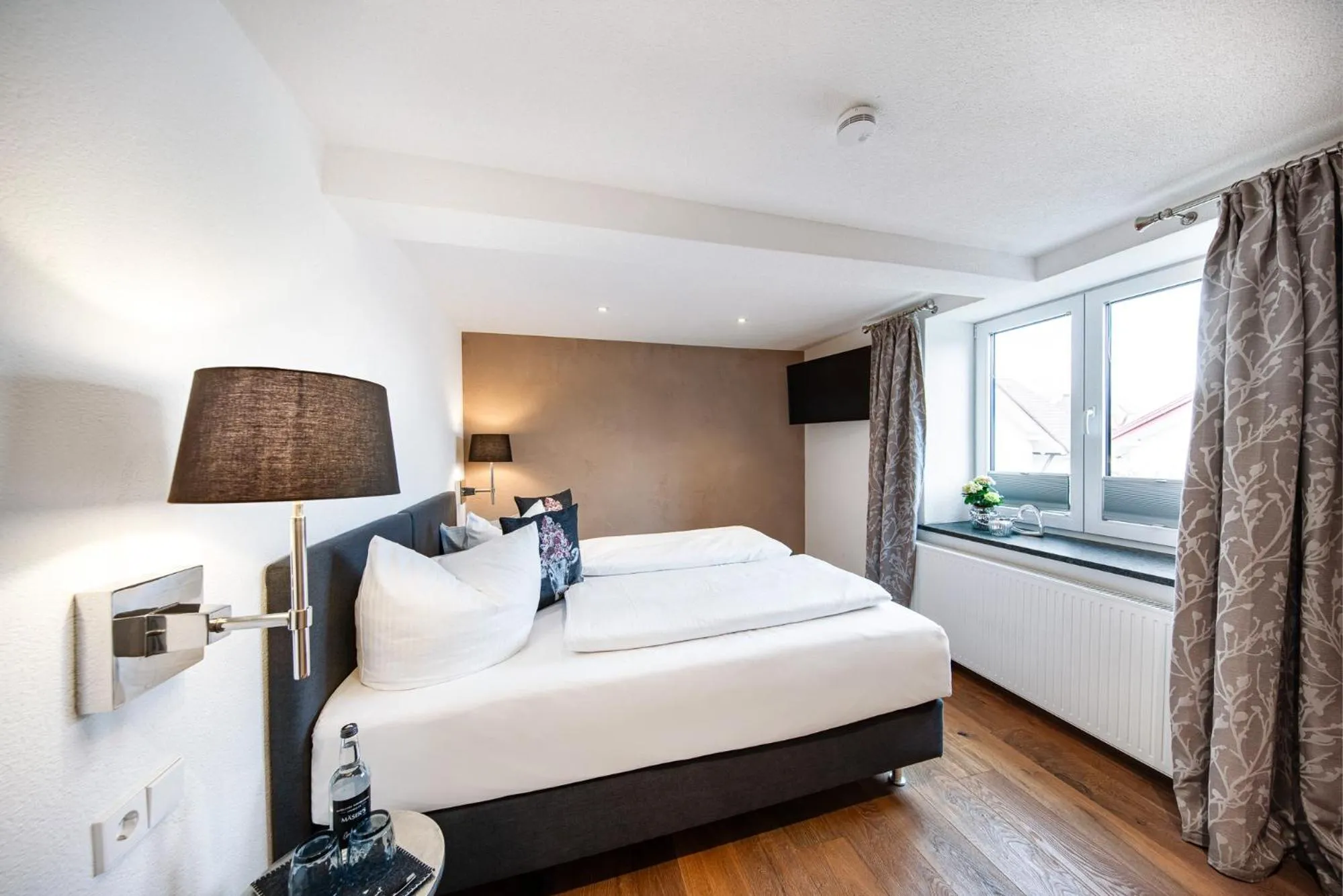 Bedroom, Bed in Mäsers Allgäuherz