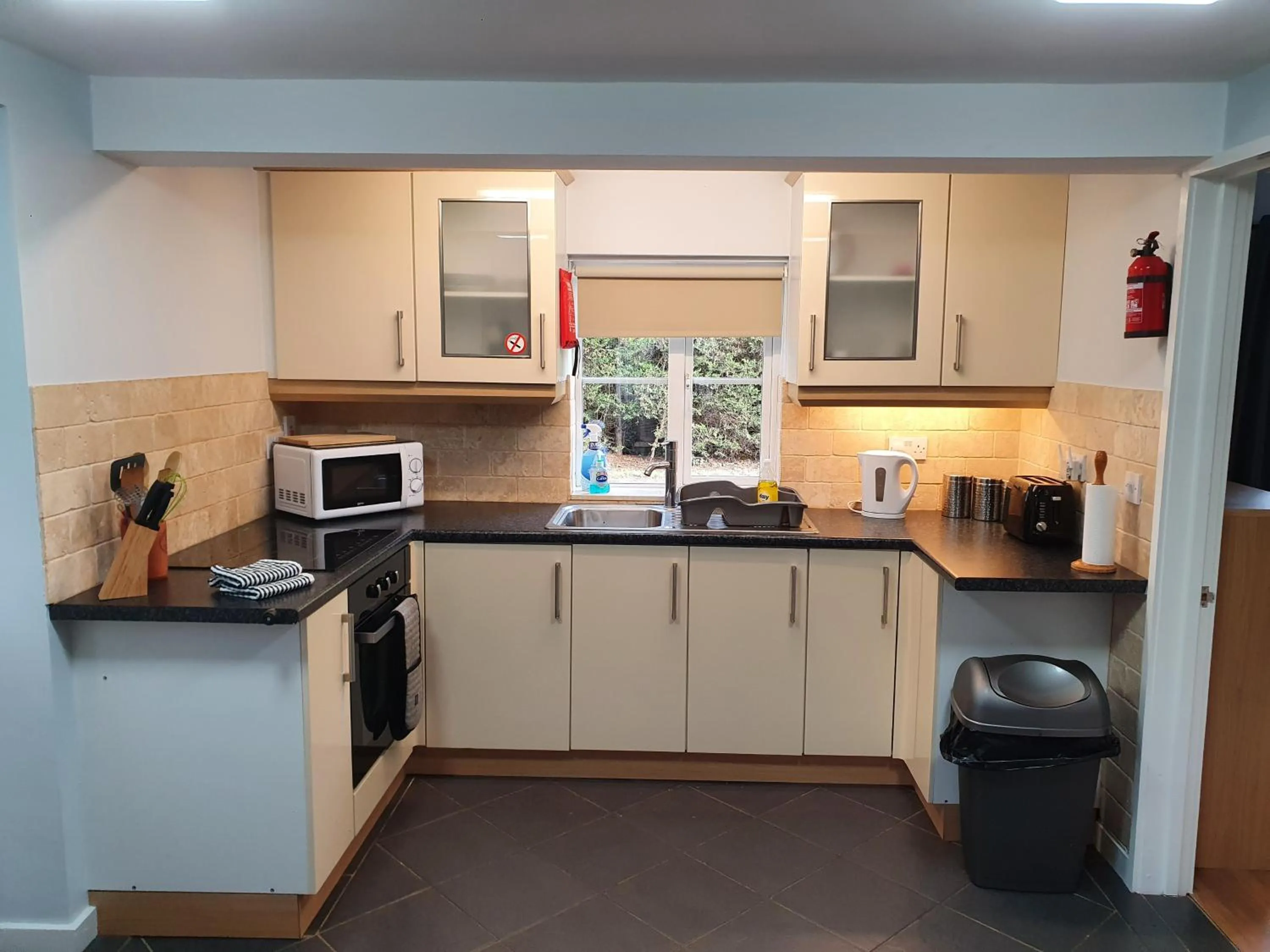 Coffee/tea facilities in Low Farm Cottages