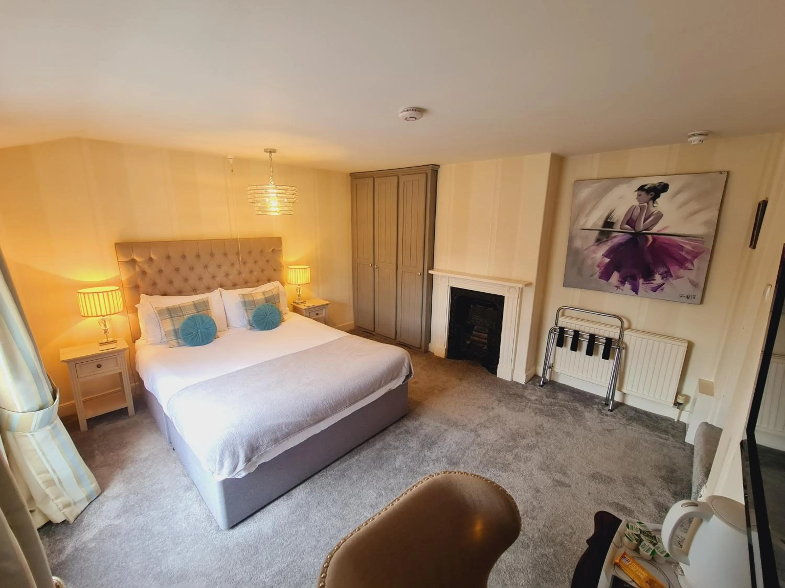 Bed in Beaufort Lodge - Town centre - Free parking