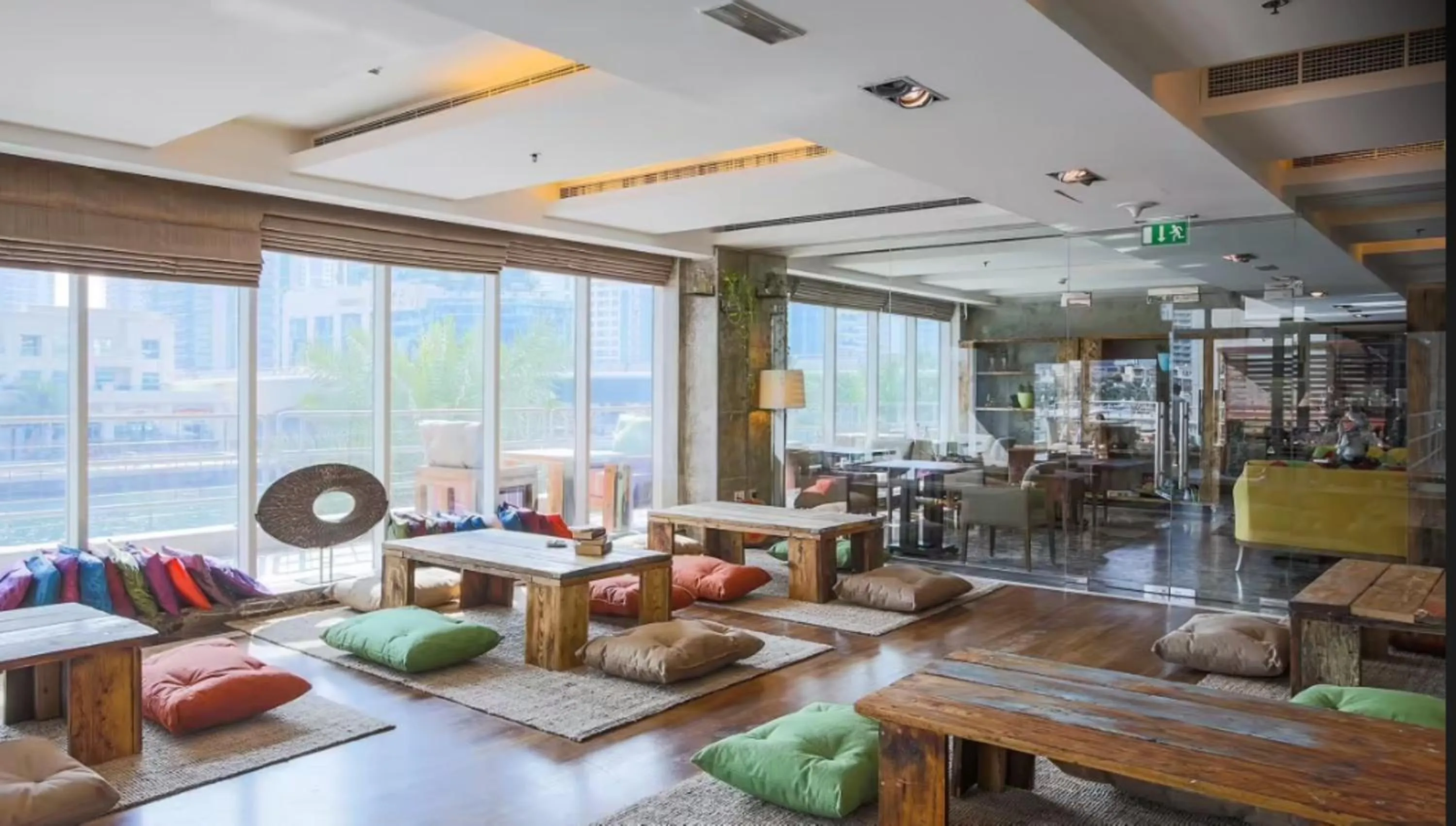 Restaurant/places to eat in Dusit Princess Residences Dubai Marina