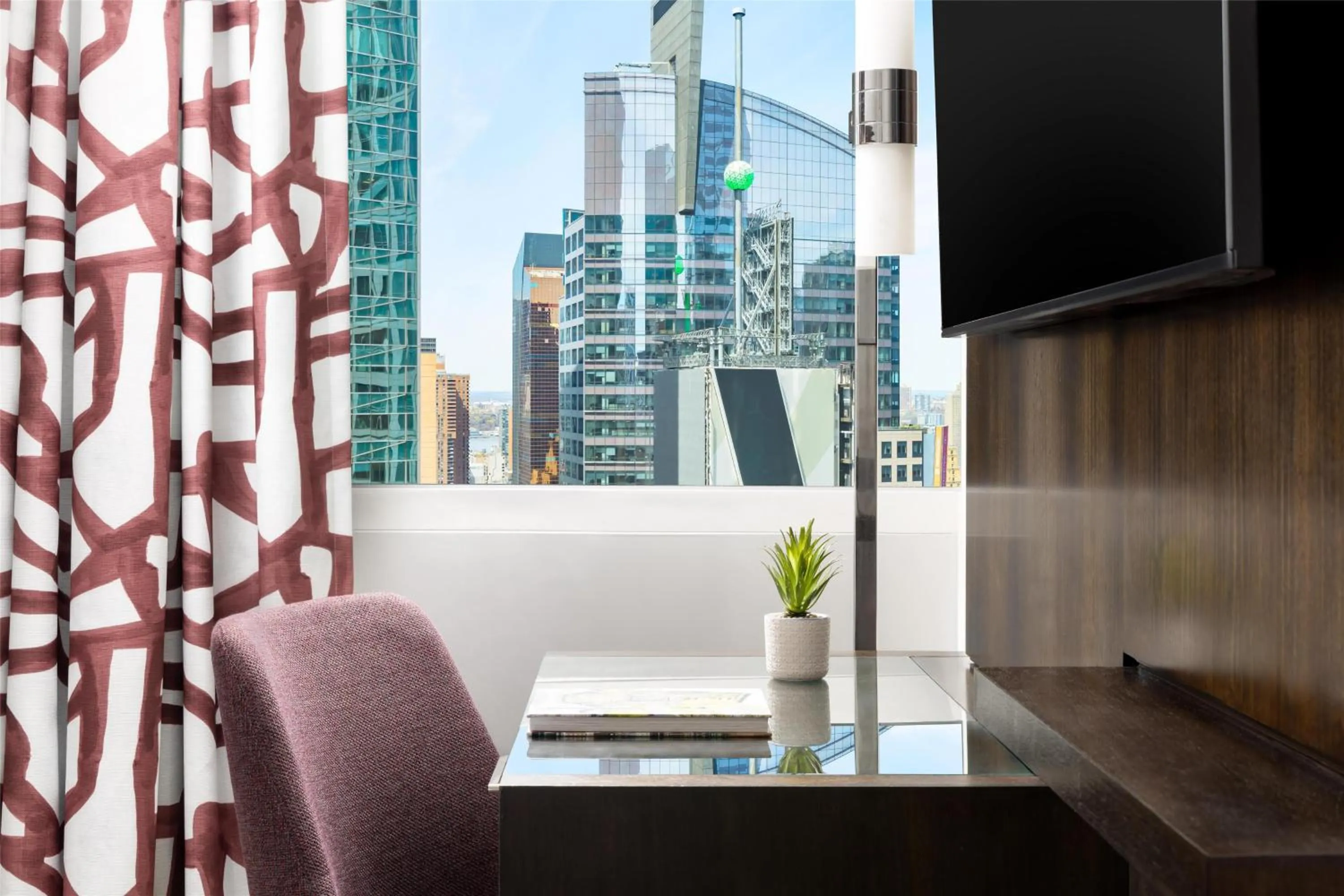 Bedroom in Hilton Garden Inn New York - Times Square Central