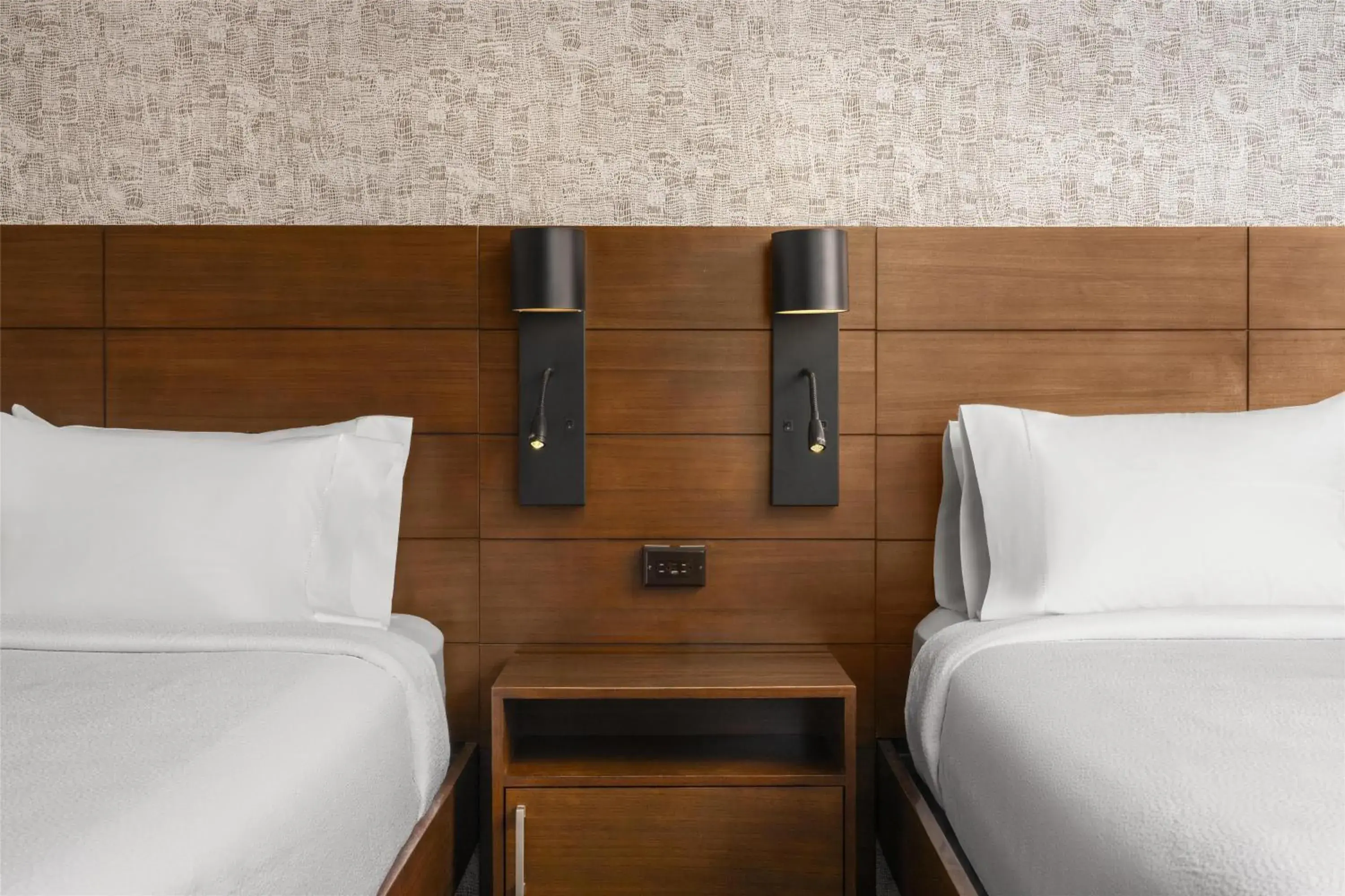 Bed in Hilton Garden Inn New York/Midtown Park Avenue Bed in Hilton Garden Inn New York/Midtown Park Avenue